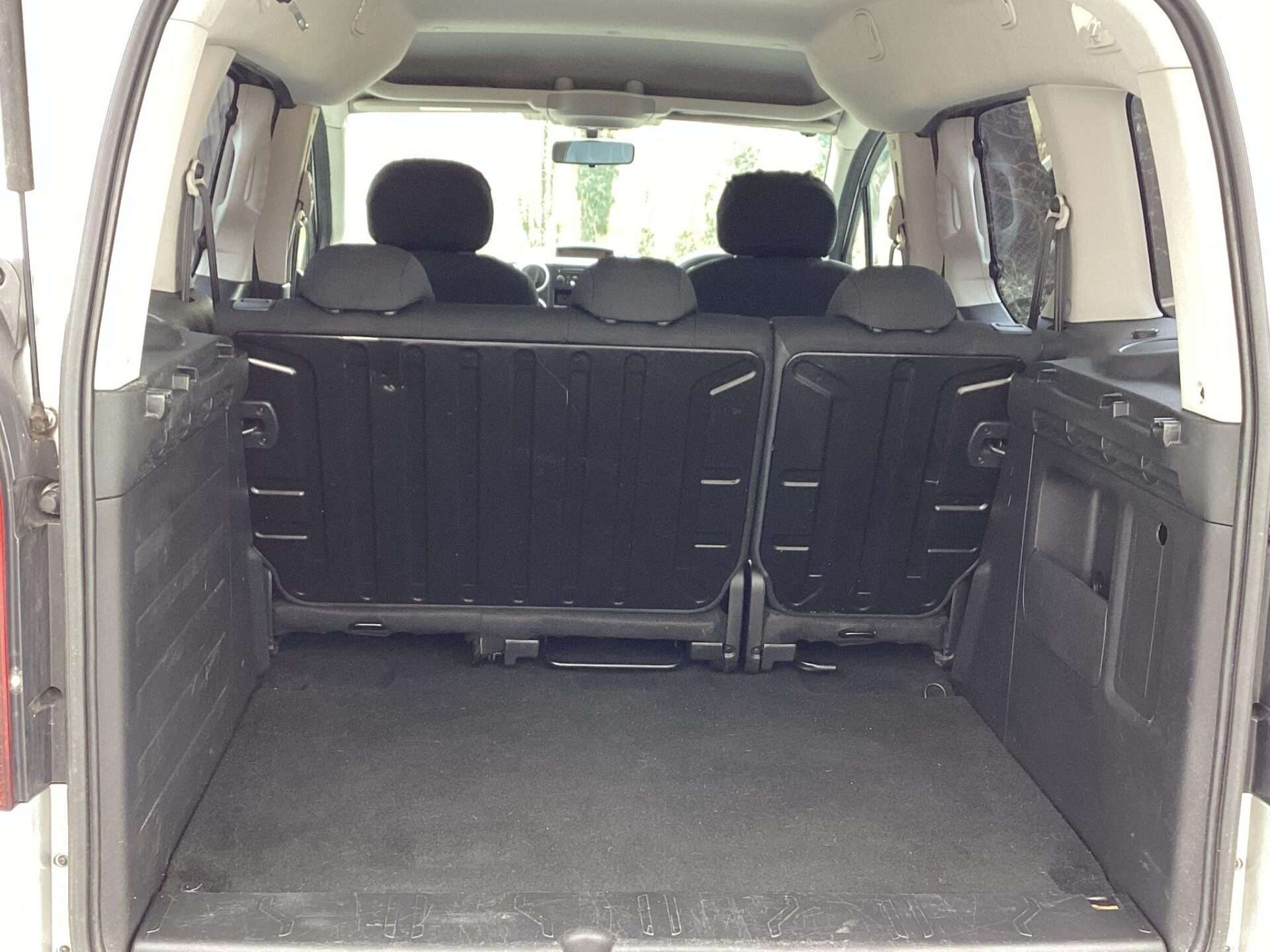 2013 PEUGEOT PARTNER TEPEE 2013 PEUGEOT PARTNER TEPEE