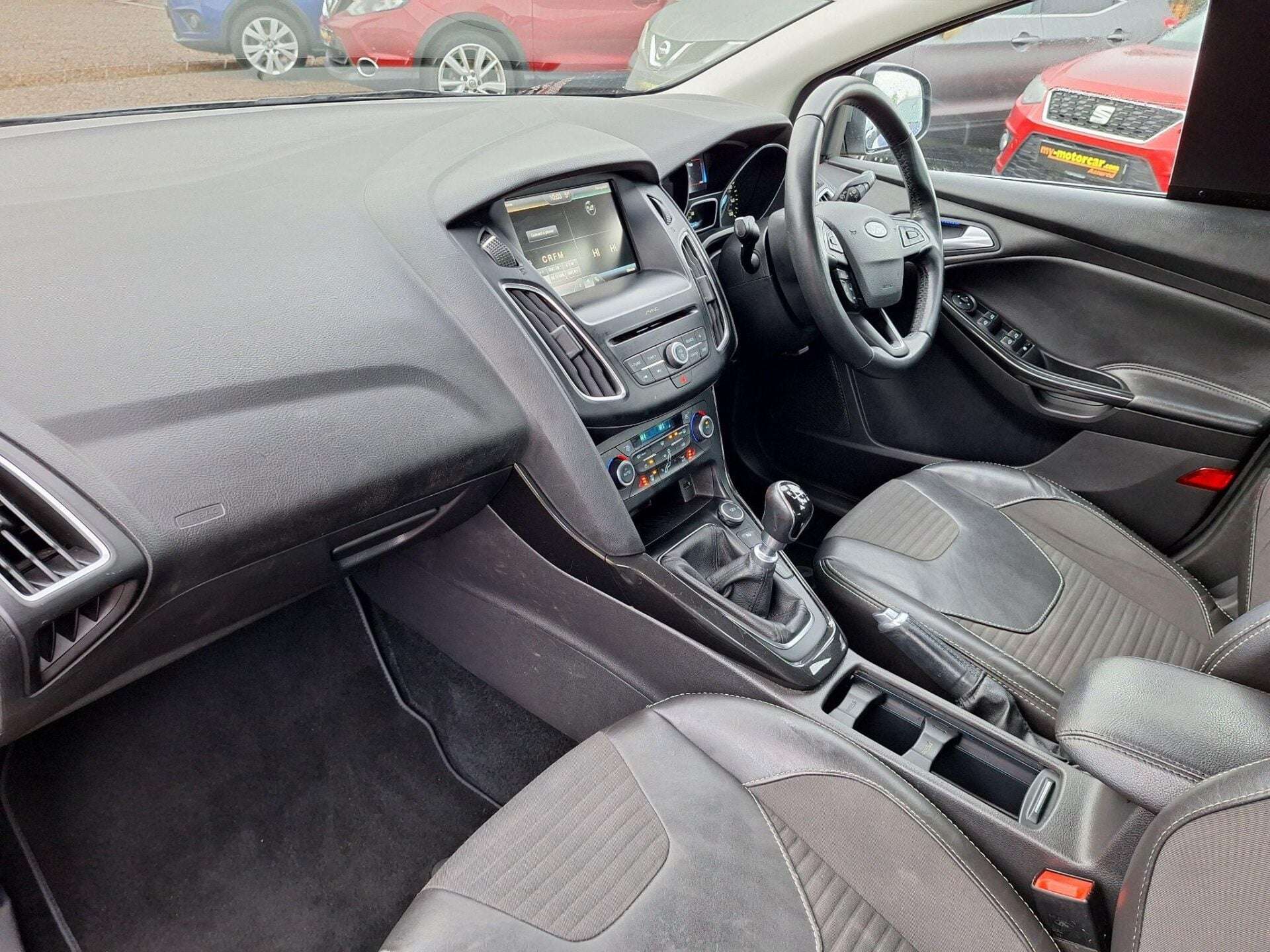 A 2016 FORD FOCUS 1.5 TDCi Titanium X Euro 6 (s/s) 5dr A 2016 FORD FOCUS 1.5 TDCi Titanium X Euro 6 (s/s) 5dr