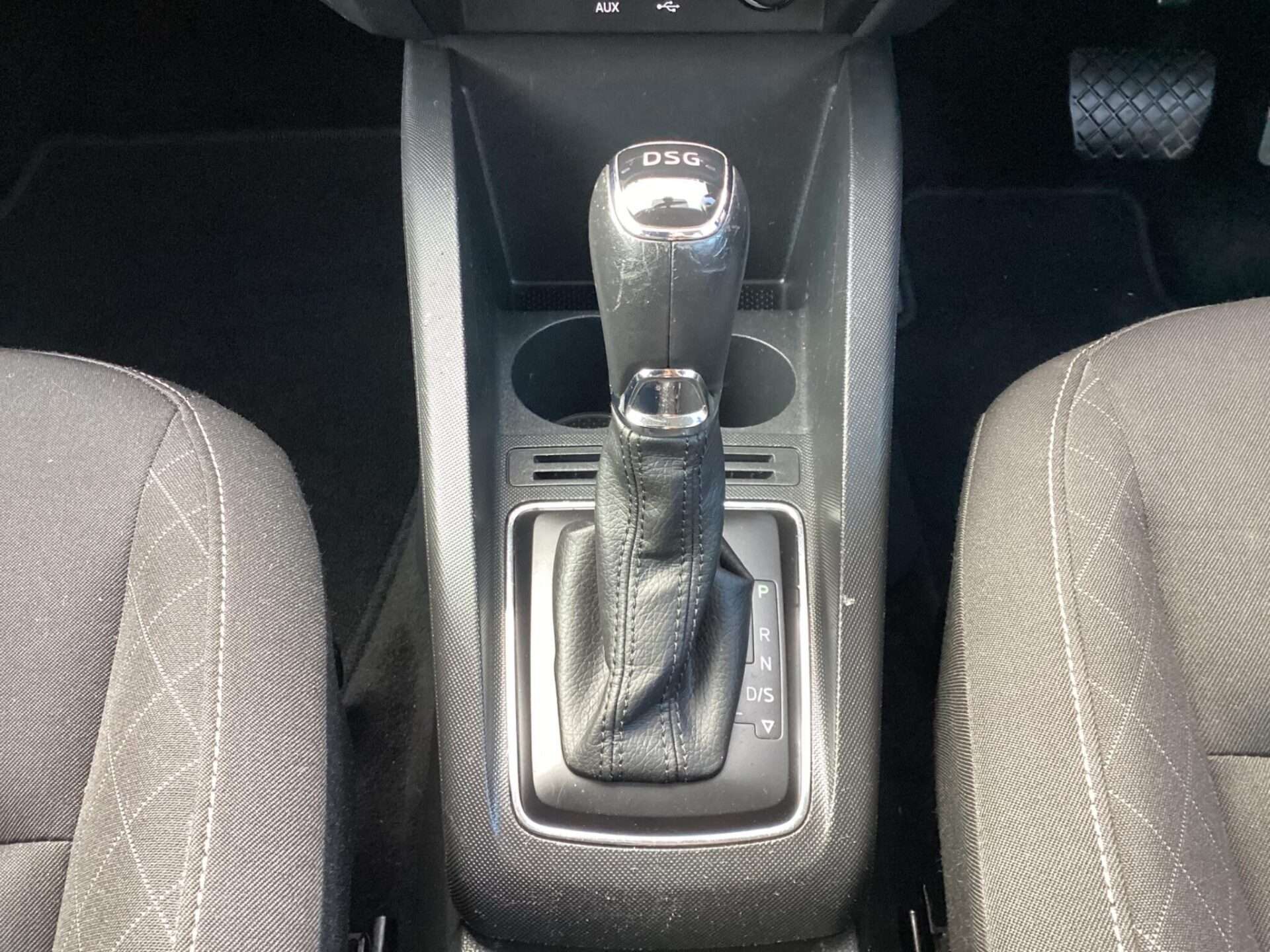 2015 SKODA FABIA 2015 SKODA FABIA