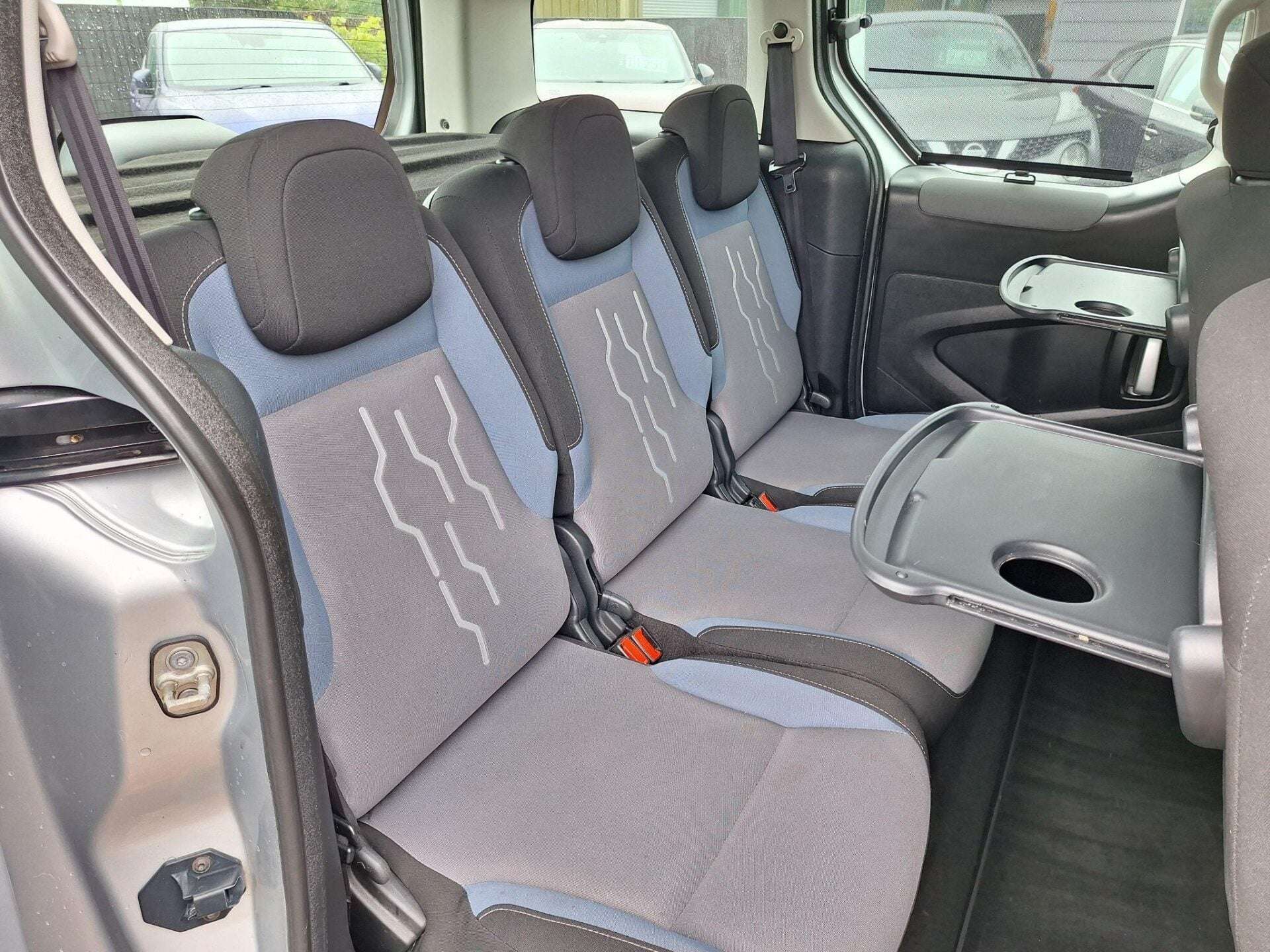 2012 PEUGEOT PARTNER TEPEE 2012 PEUGEOT PARTNER TEPEE