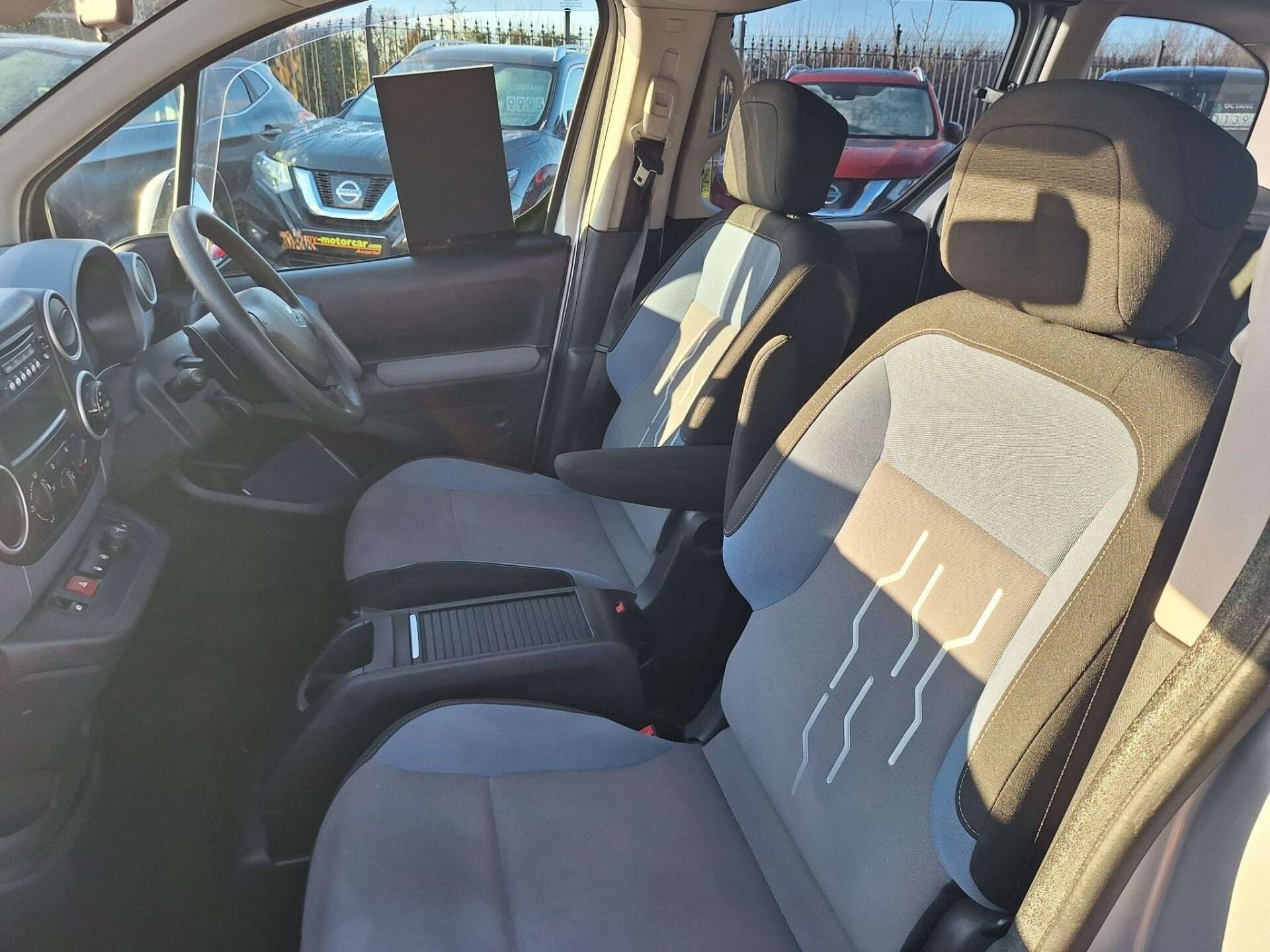 2013 PEUGEOT PARTNER TEPEE 2013 PEUGEOT PARTNER TEPEE