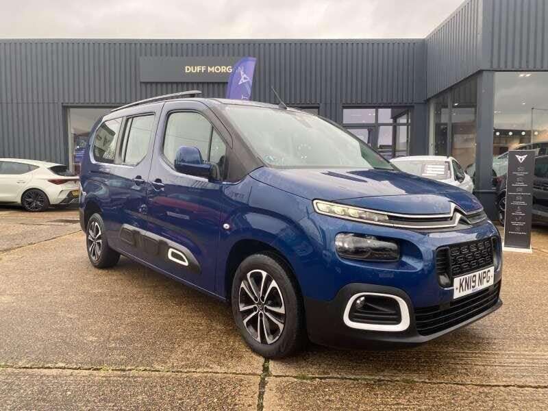 A 2019 CITROEN BERLINGO 1.5 BlueHDi Flair XL MPV Euro 6 (s/s) 5dr A 2019 CITROEN BERLINGO 1.5 BlueHDi Flair XL MPV Euro 6 (s/s) 5dr