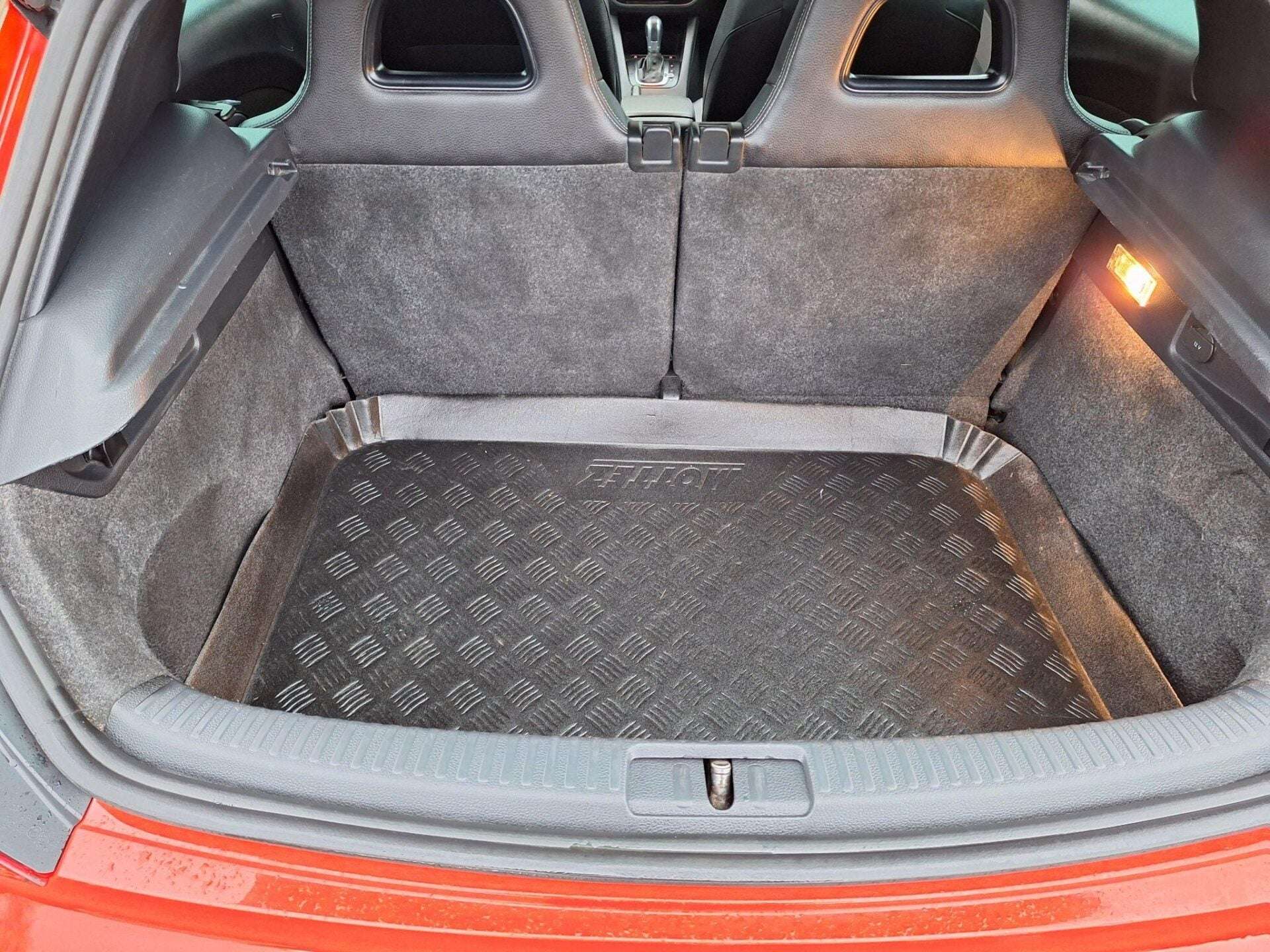 2016 VOLKSWAGEN SCIROCCO 2016 VOLKSWAGEN SCIROCCO