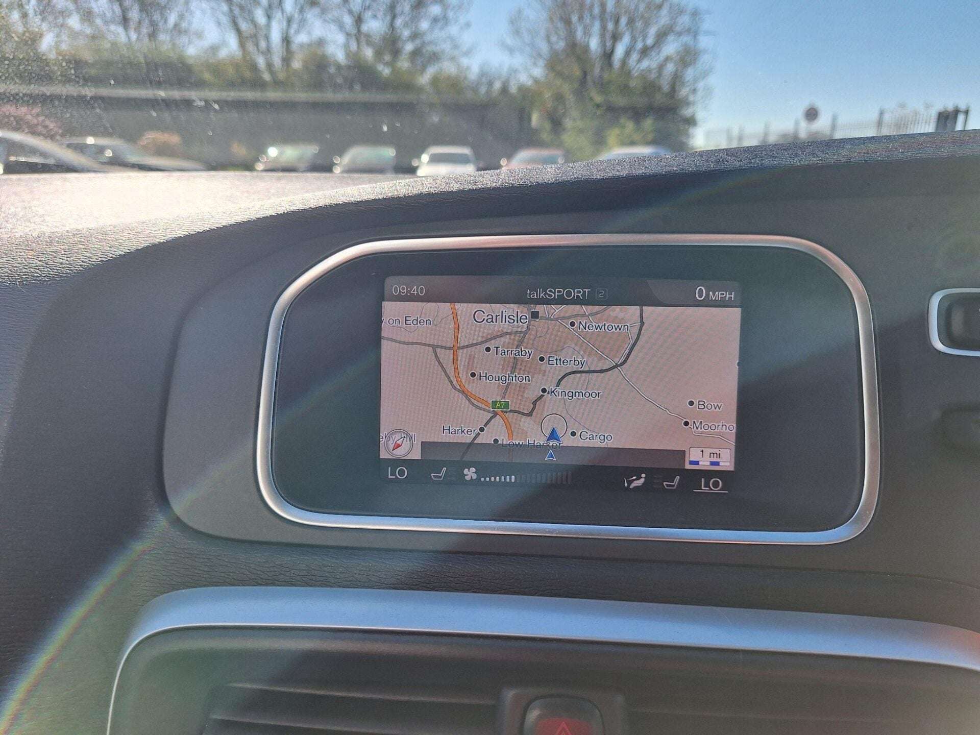 2018 VOLVO V40 2018 VOLVO V40