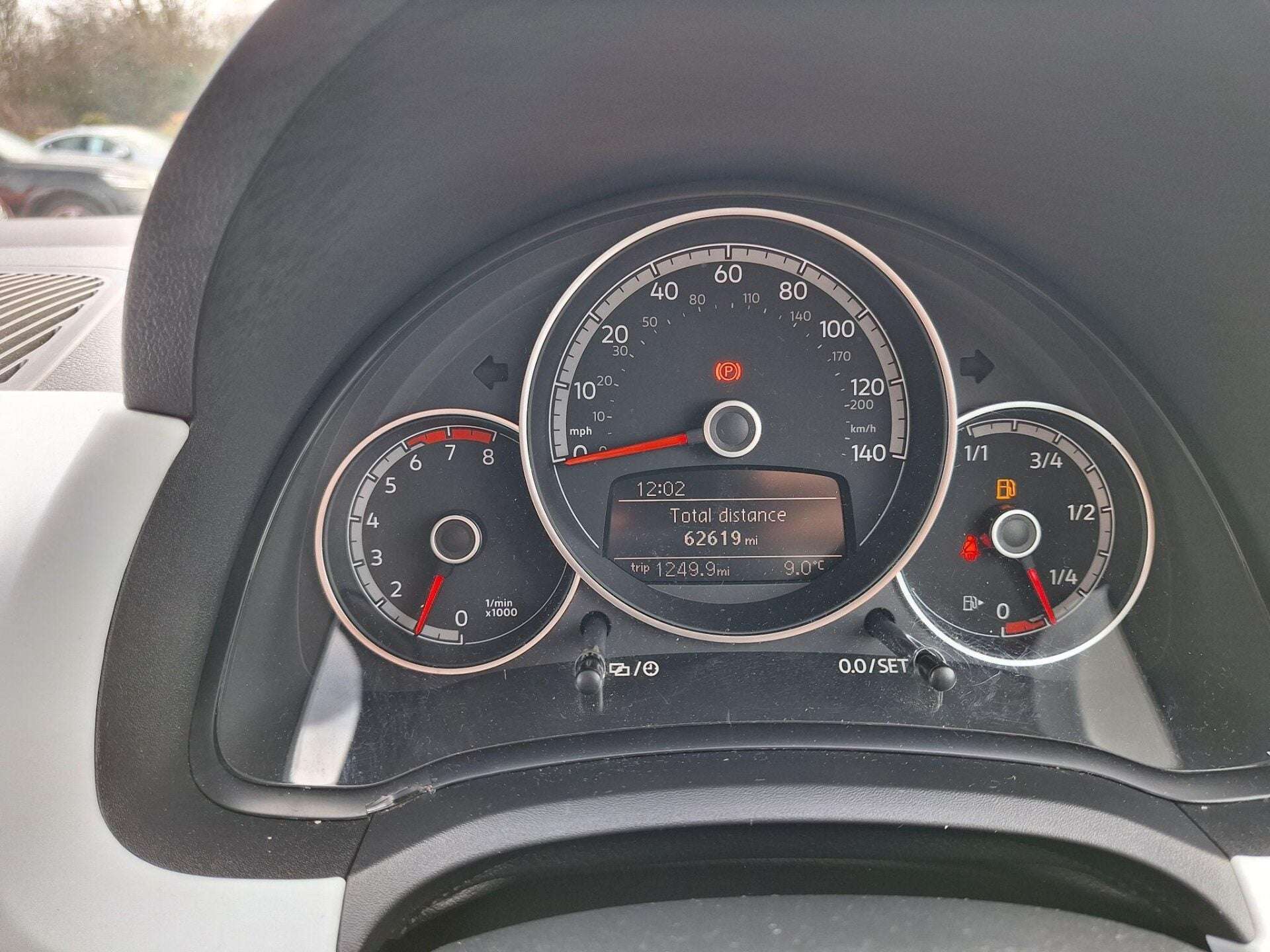 2017 VOLKSWAGEN UP 2017 VOLKSWAGEN UP