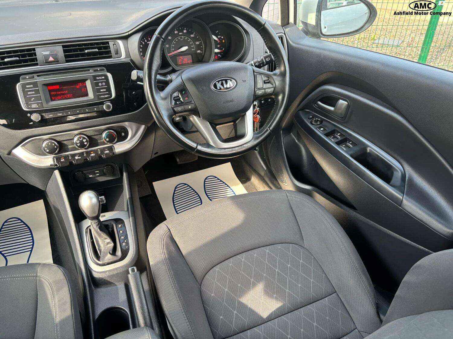 2017 KIA RIO 2017 KIA RIO