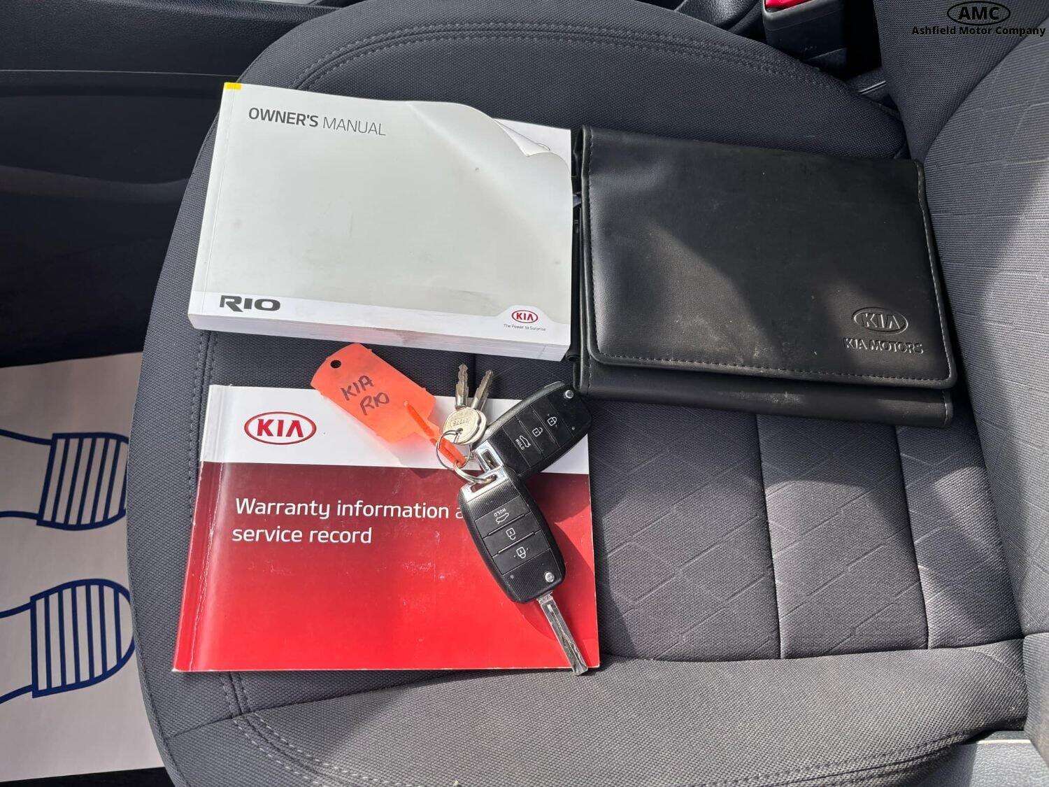 2017 KIA RIO 2017 KIA RIO