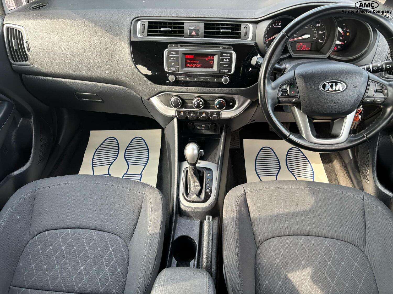 2017 KIA RIO 2017 KIA RIO