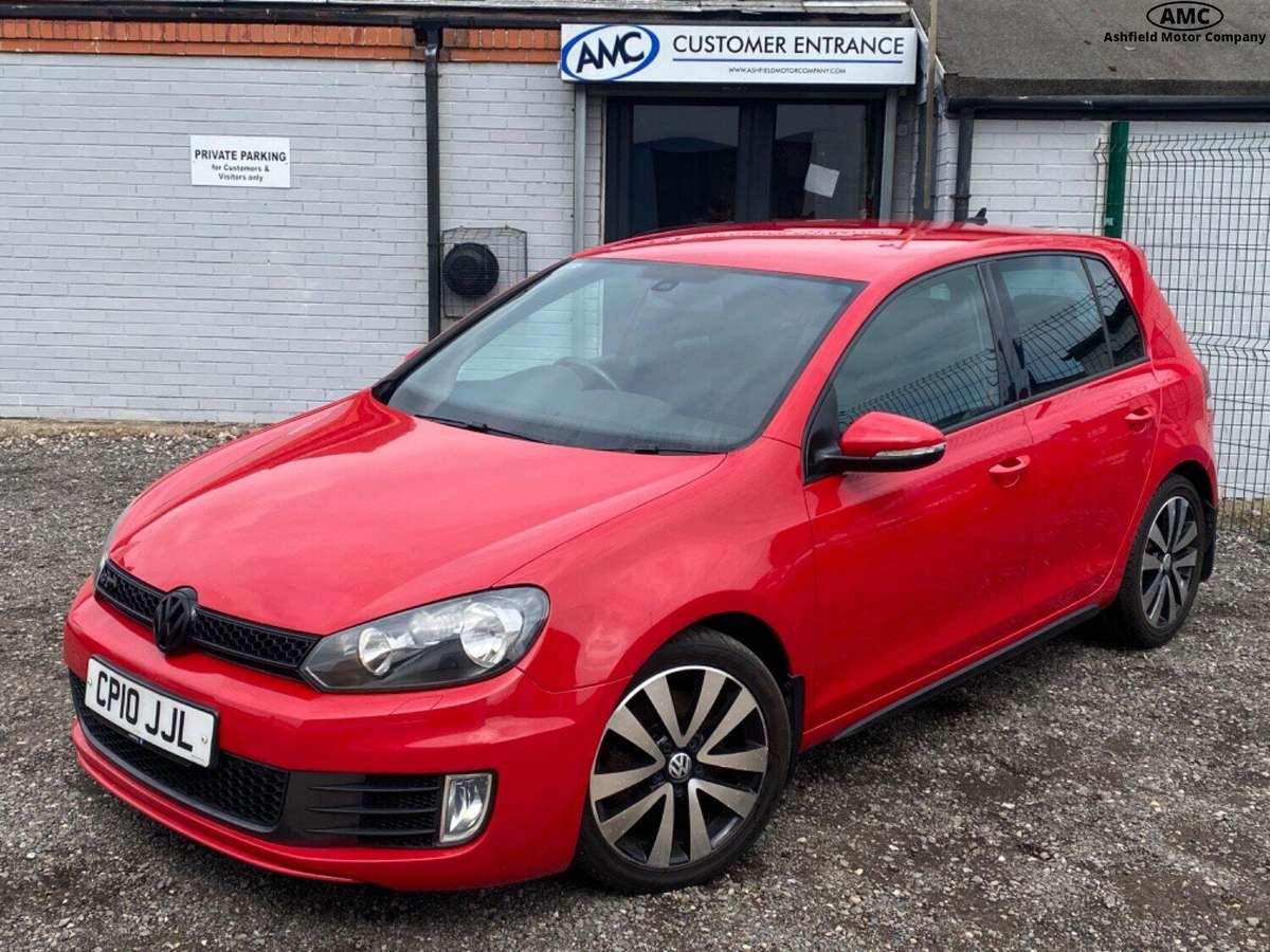 Check out this Volkswagen Golf 2010 Diesel Manual