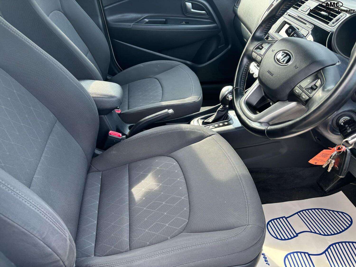 2017 KIA RIO 2017 KIA RIO