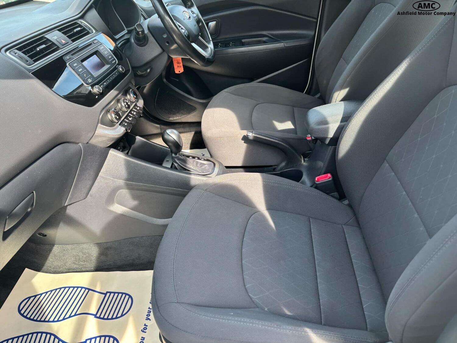 2017 KIA RIO 2017 KIA RIO