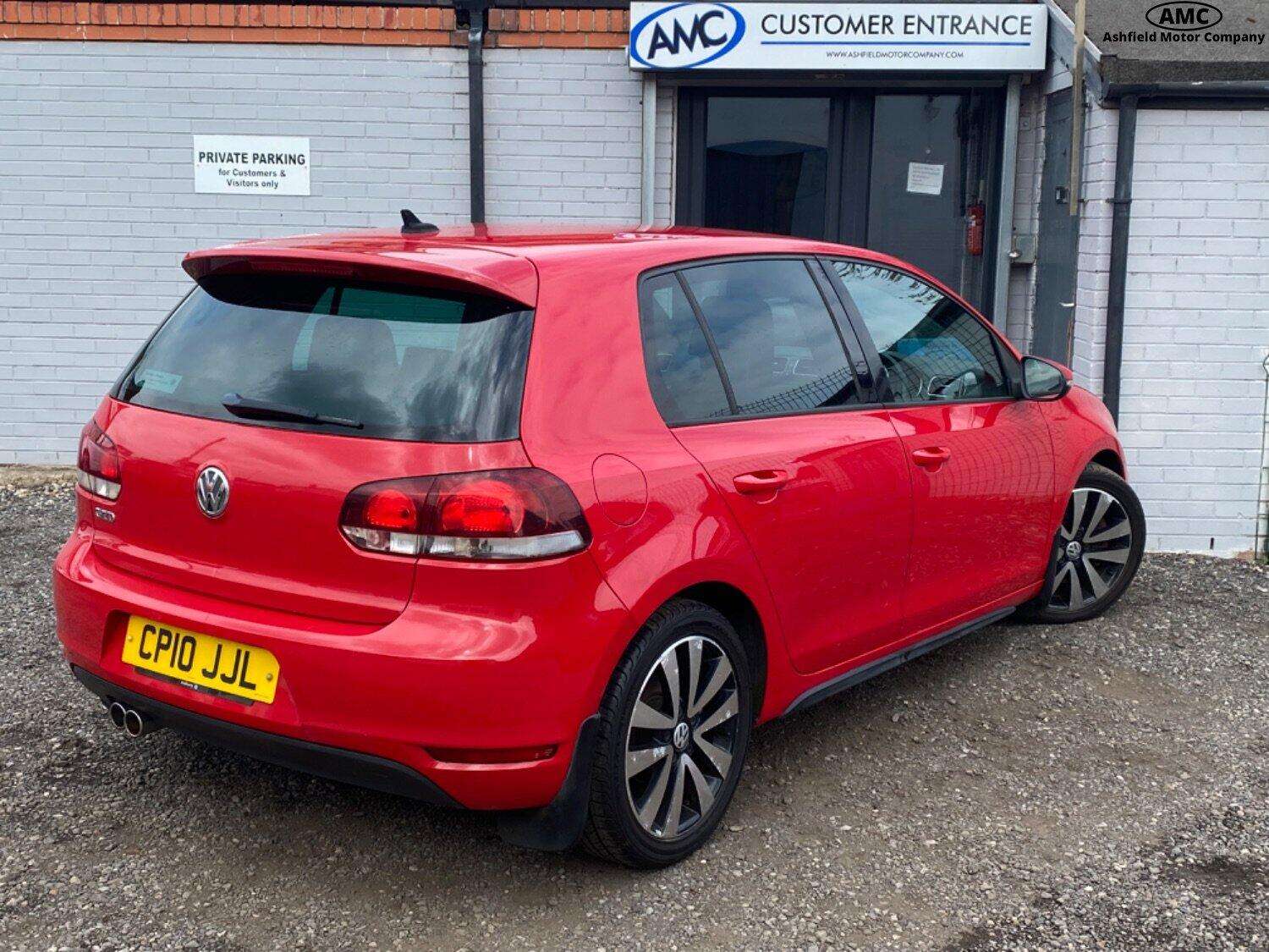 A 2010 VOLKSWAGEN GOLF 2.0 TDI GTD A 2010 VOLKSWAGEN GOLF 2.0 TDI GTD