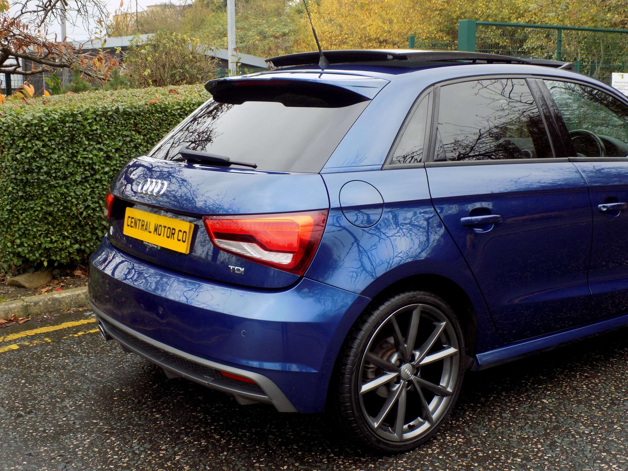 2016 AUDI A1 2016 AUDI A1