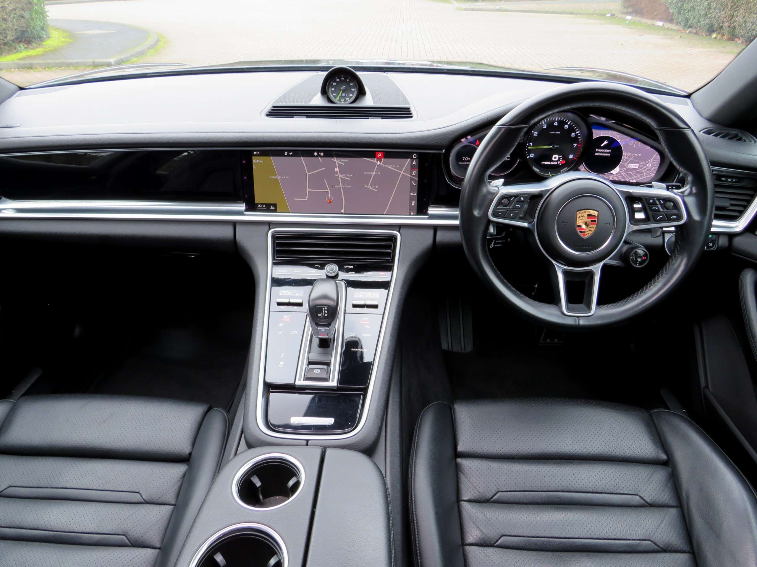 2018 PORSCHE PANAMERA 2018 PORSCHE PANAMERA