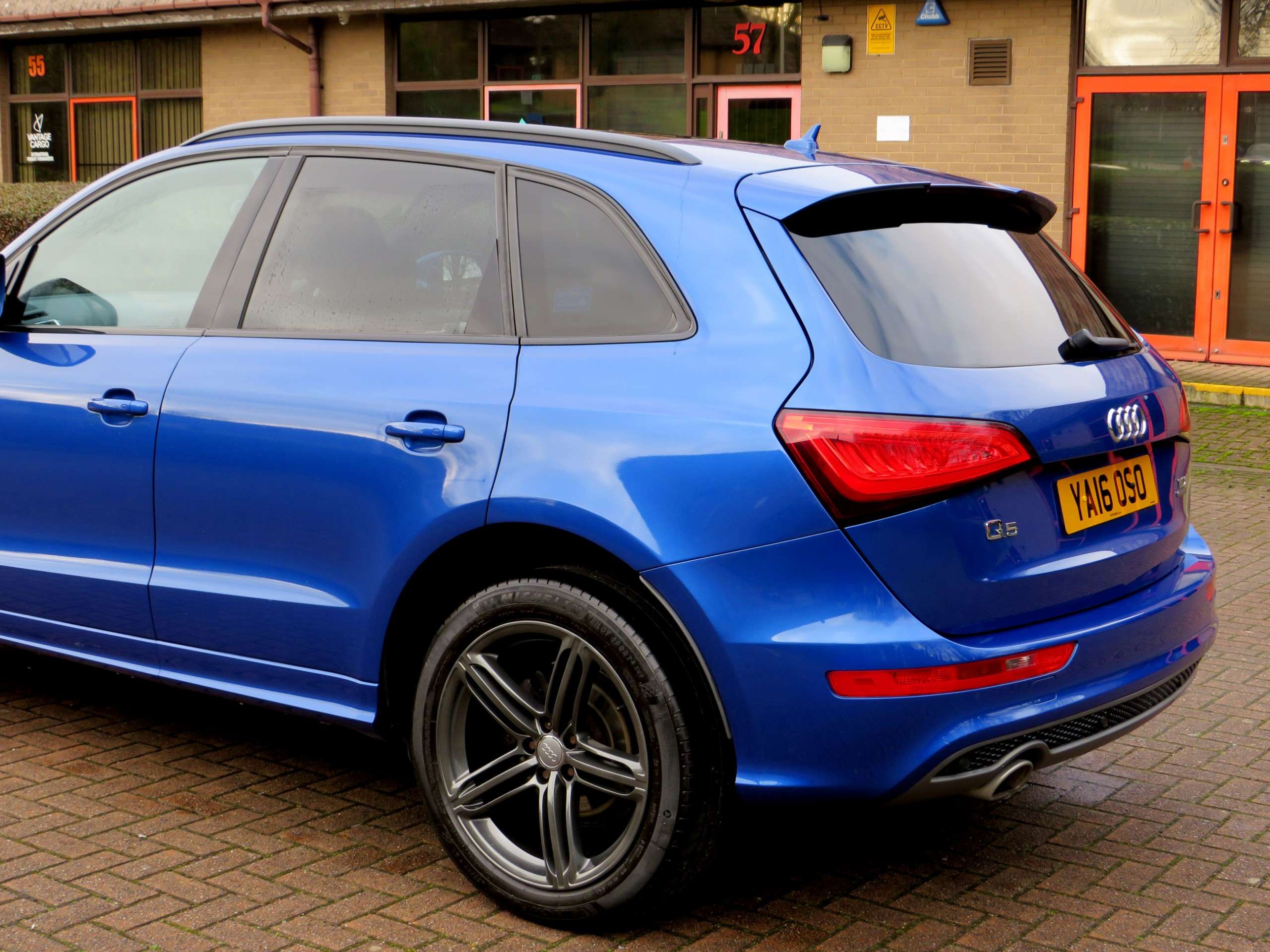 2016 AUDI Q5 2016 AUDI Q5