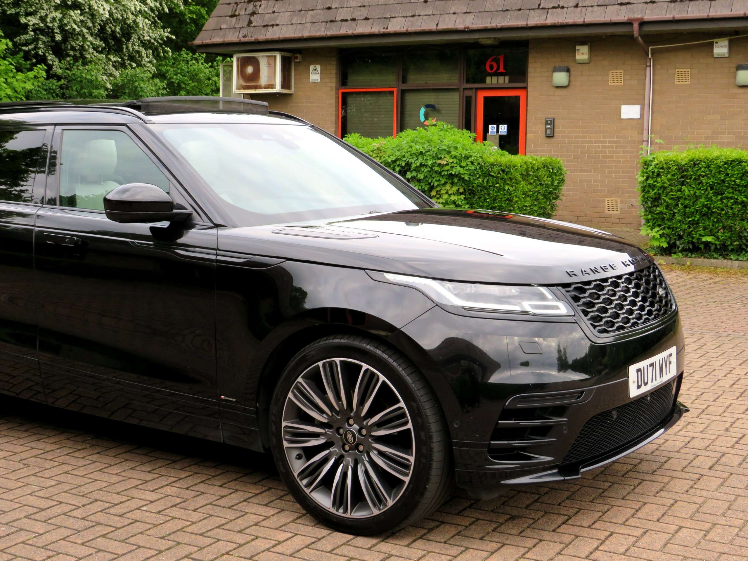 2021 LAND ROVER RANGE ROVER VELAR 2021 LAND ROVER RANGE ROVER VELAR