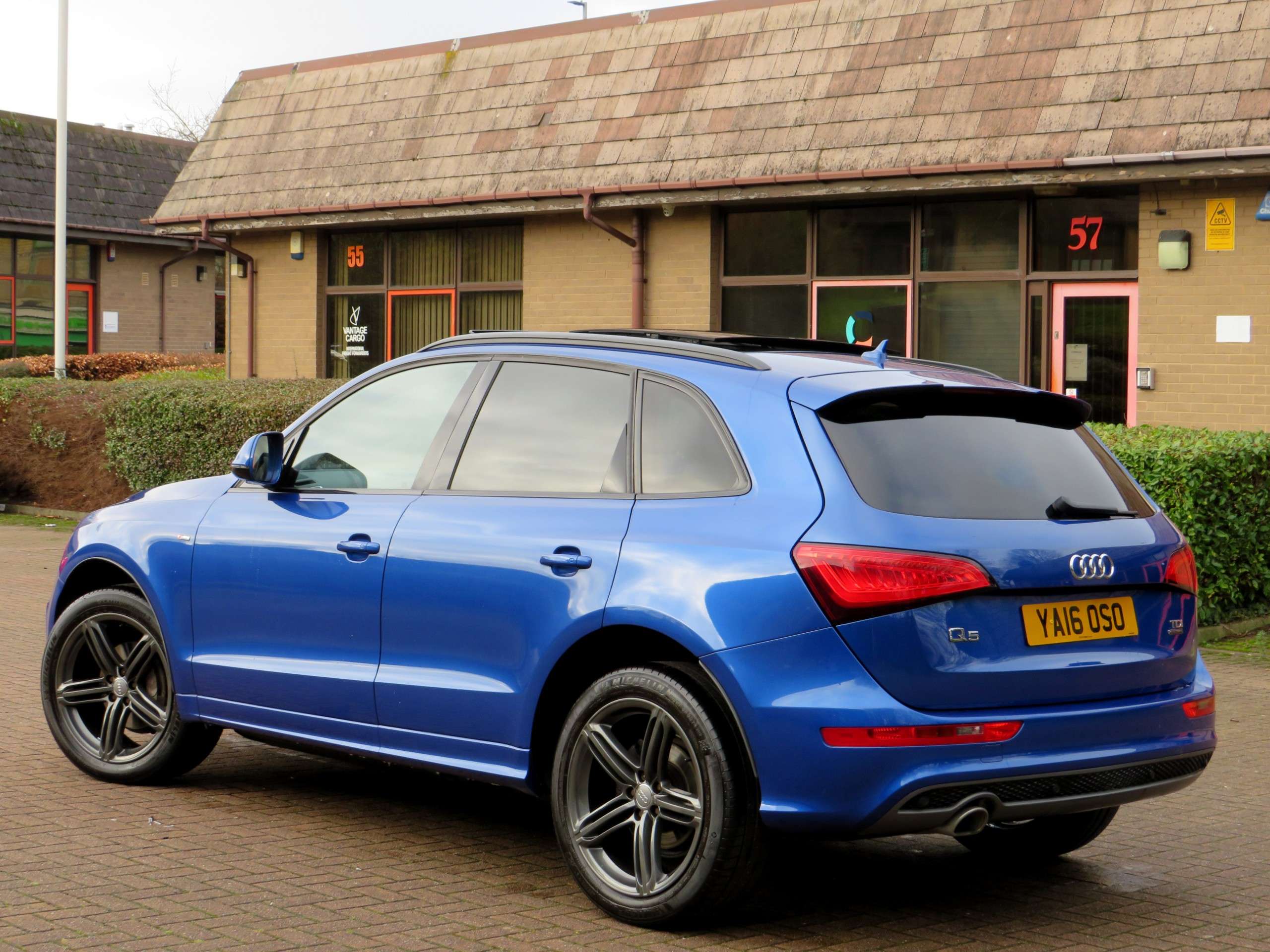 2016 AUDI Q5 2016 AUDI Q5