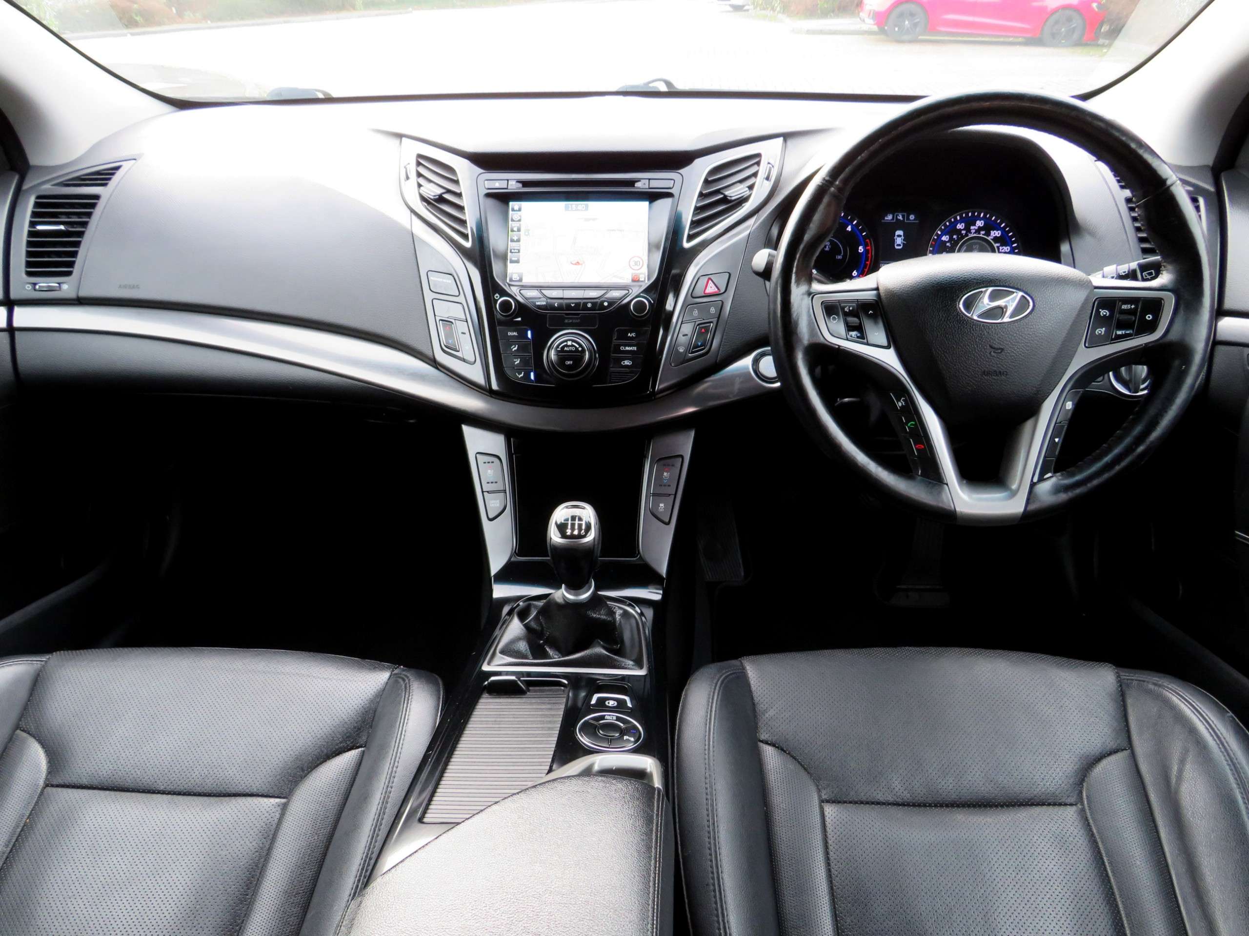 2015 HYUNDAI I40 2015 HYUNDAI I40