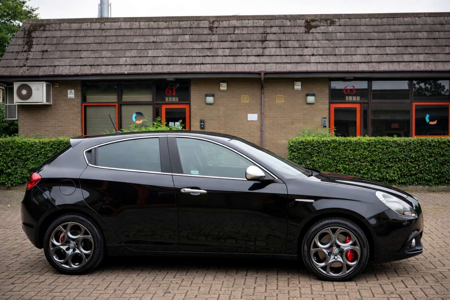 A 2016 ALFA ROMEO GIULIETTA TB MULTIAIR SUPER 5-Door A 2016 ALFA ROMEO GIULIETTA TB MULTIAIR SUPER 5-Door