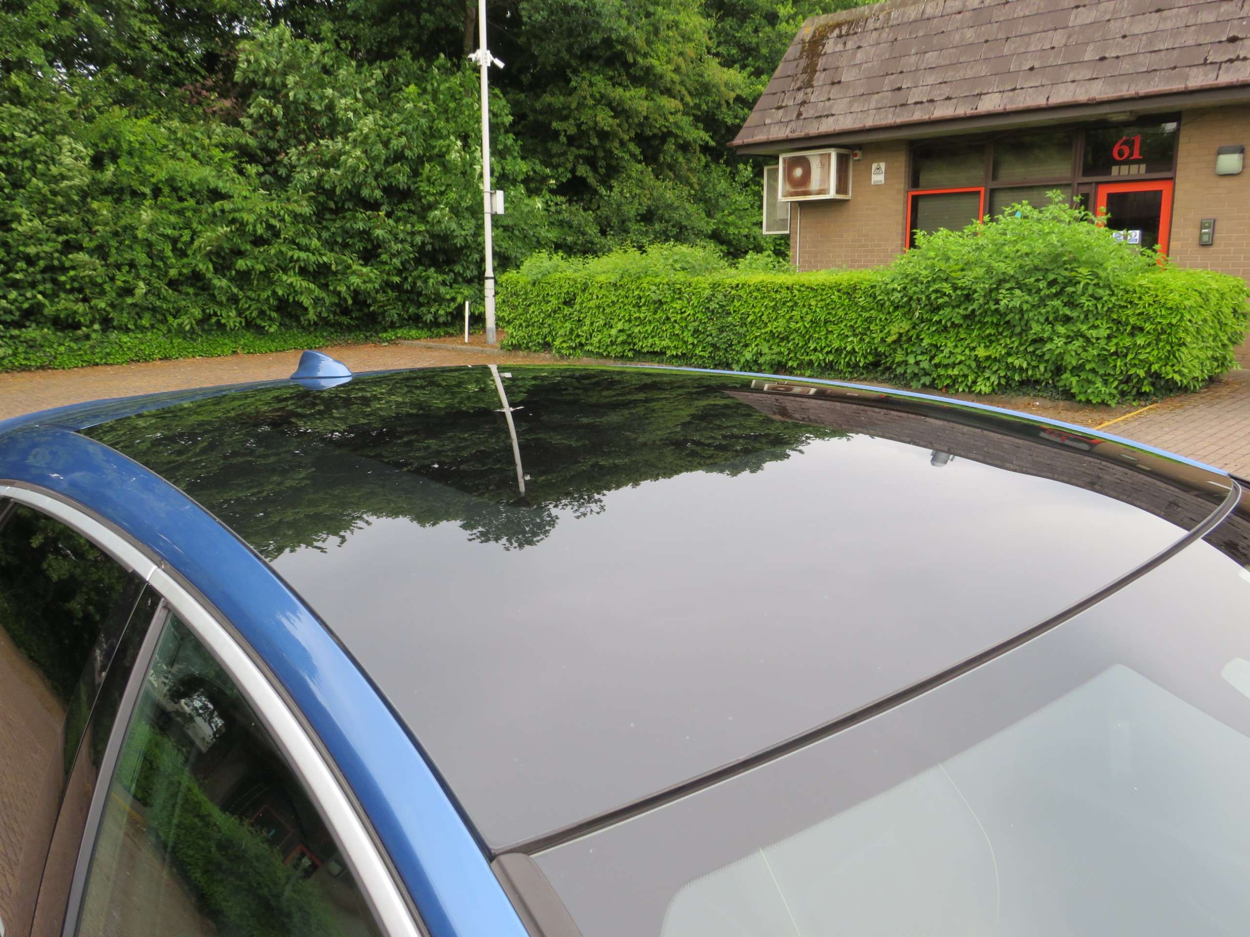 2018 VOLVO V40 2018 VOLVO V40