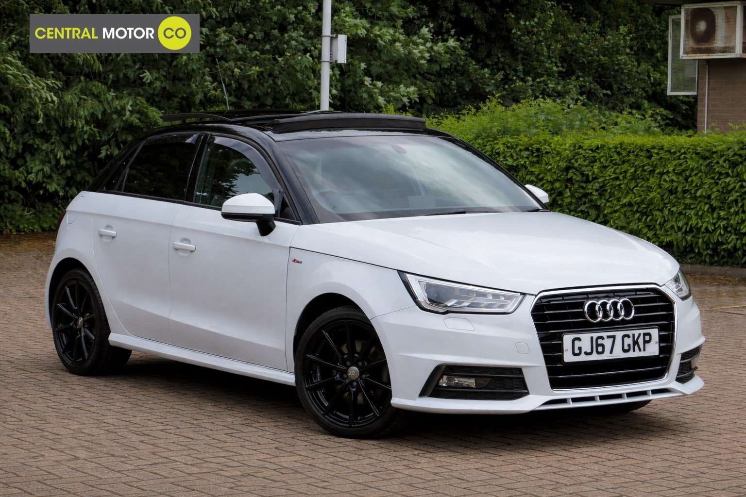 2017 AUDI A1 2017 AUDI A1
