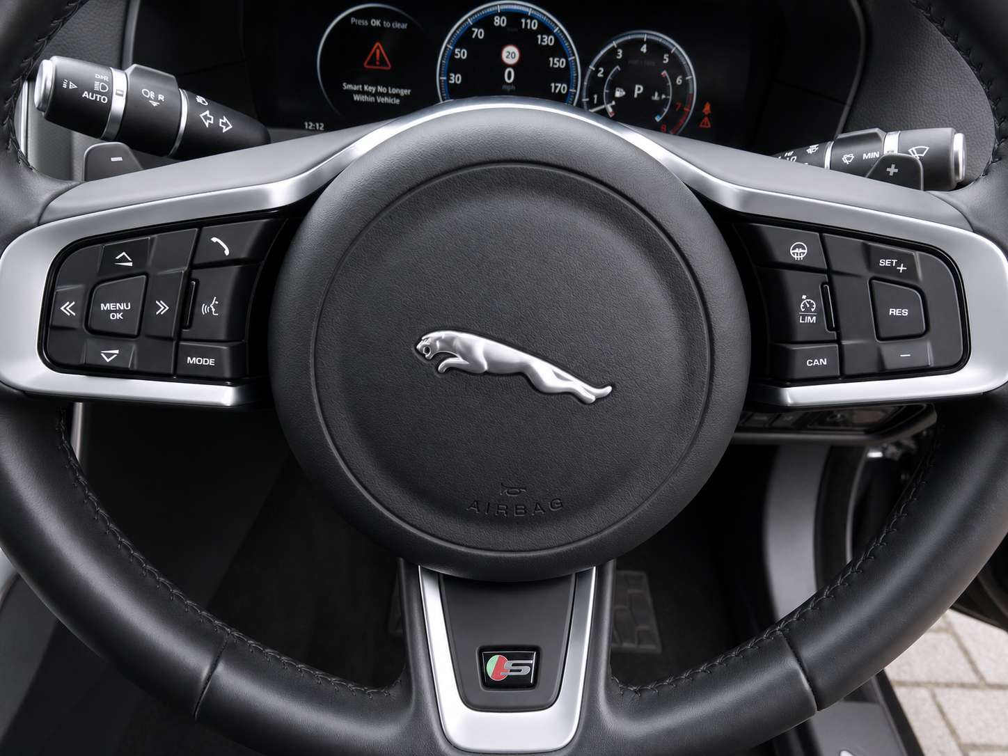 2017 JAGUAR XF 2017 JAGUAR XF