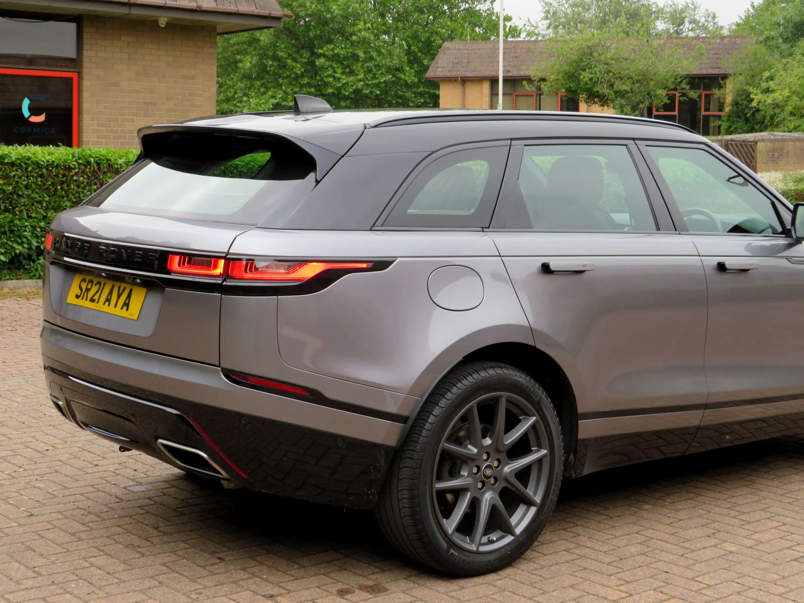 2021 LAND ROVER RANGE ROVER VELAR 2021 LAND ROVER RANGE ROVER VELAR