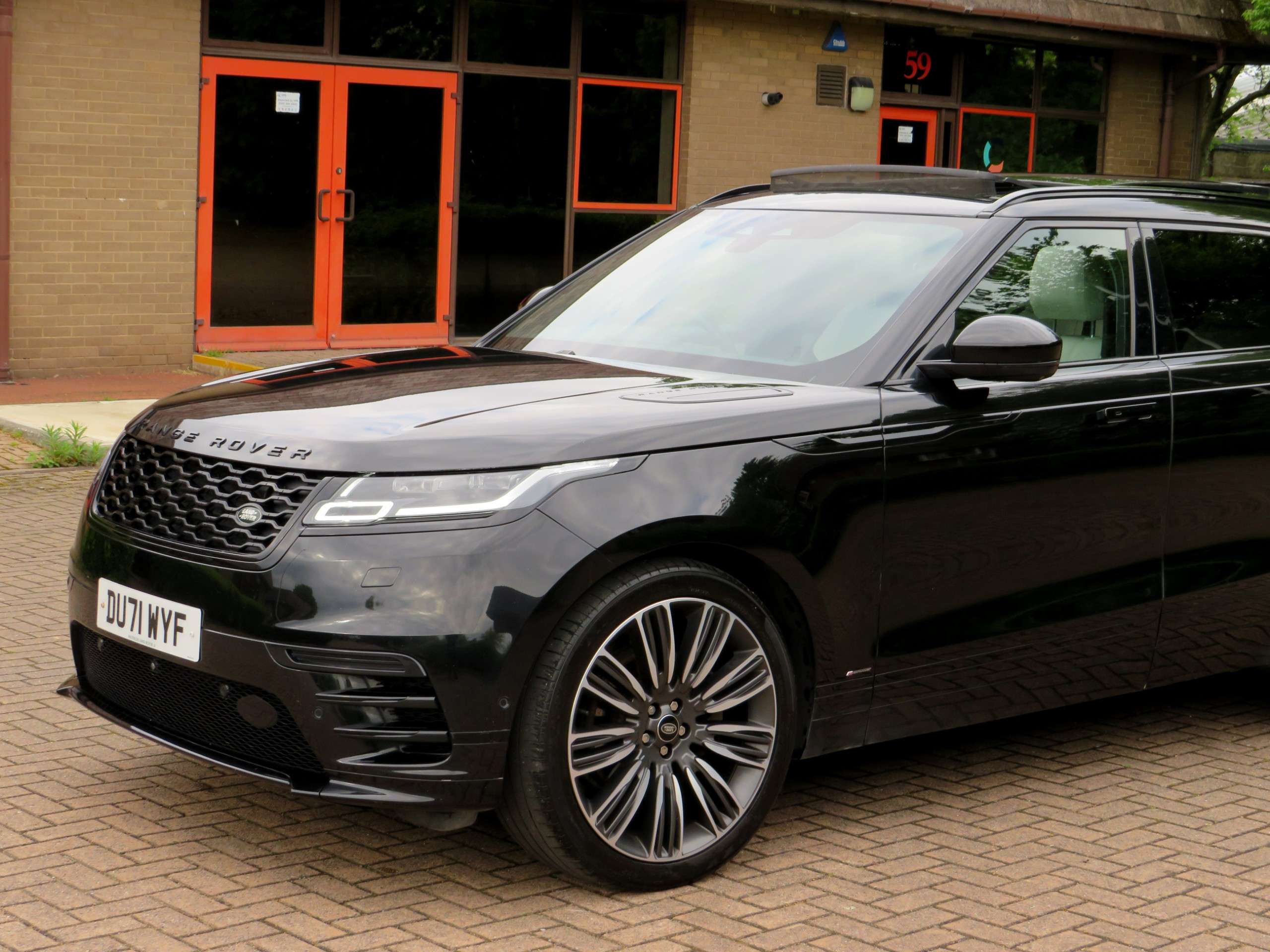 2021 LAND ROVER RANGE ROVER VELAR 2021 LAND ROVER RANGE ROVER VELAR