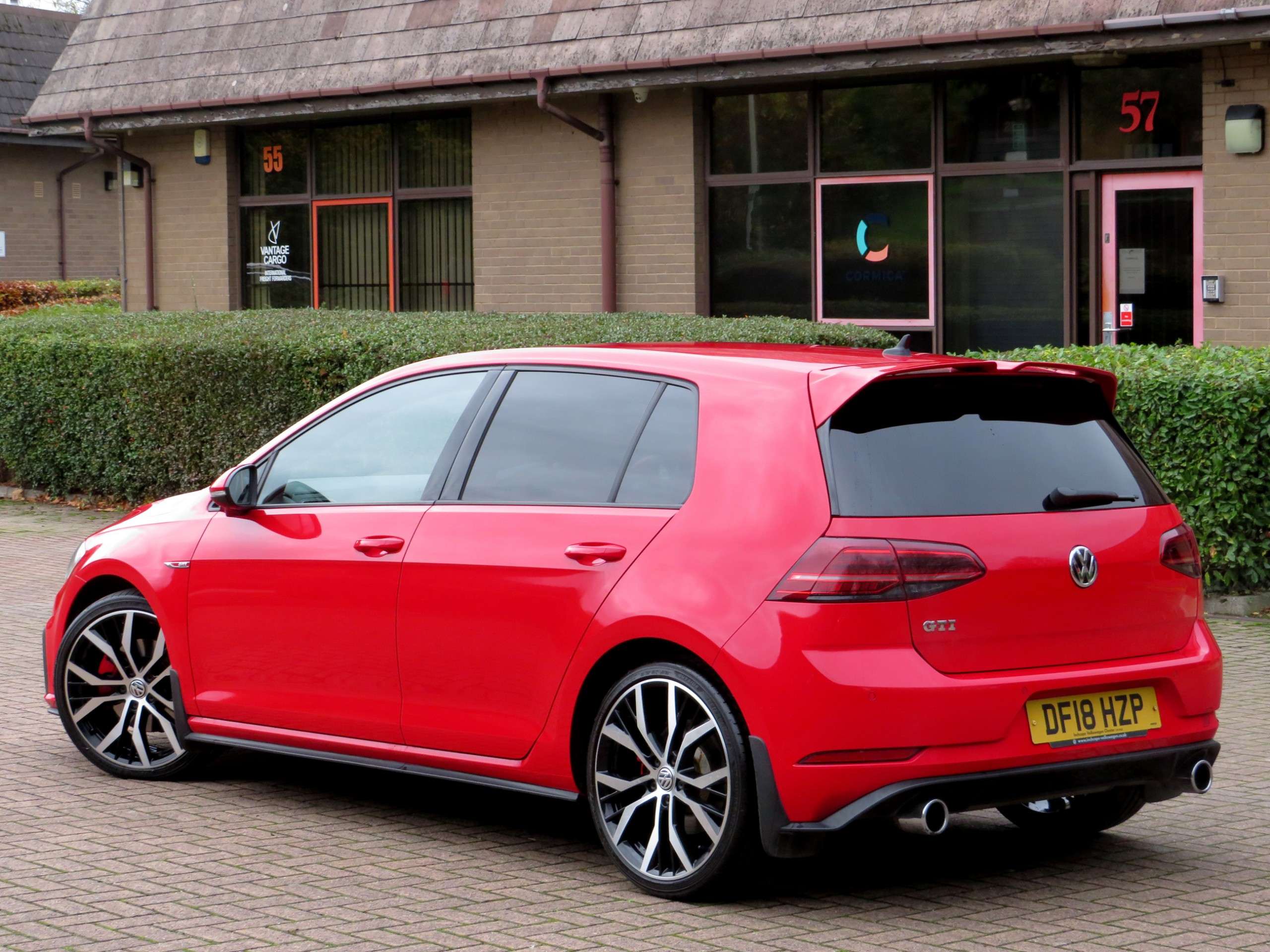 2018 VOLKSWAGEN GOLF 2018 VOLKSWAGEN GOLF