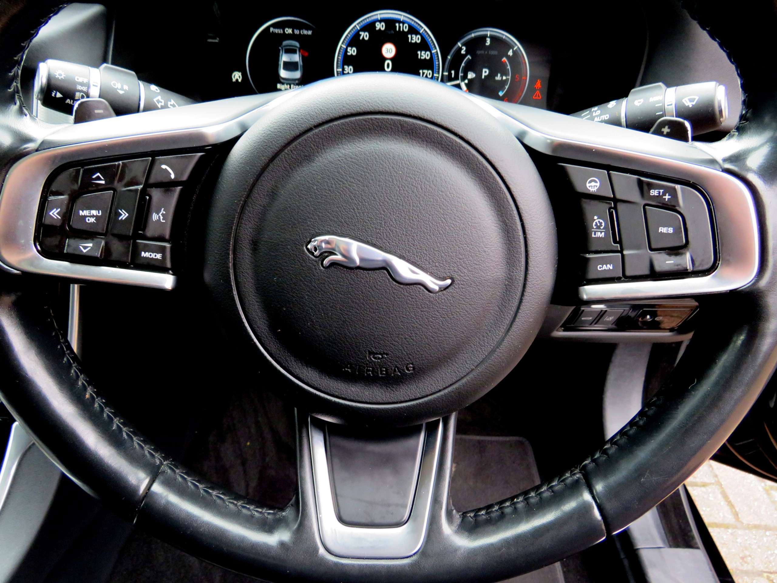 2017 JAGUAR XF 2017 JAGUAR XF