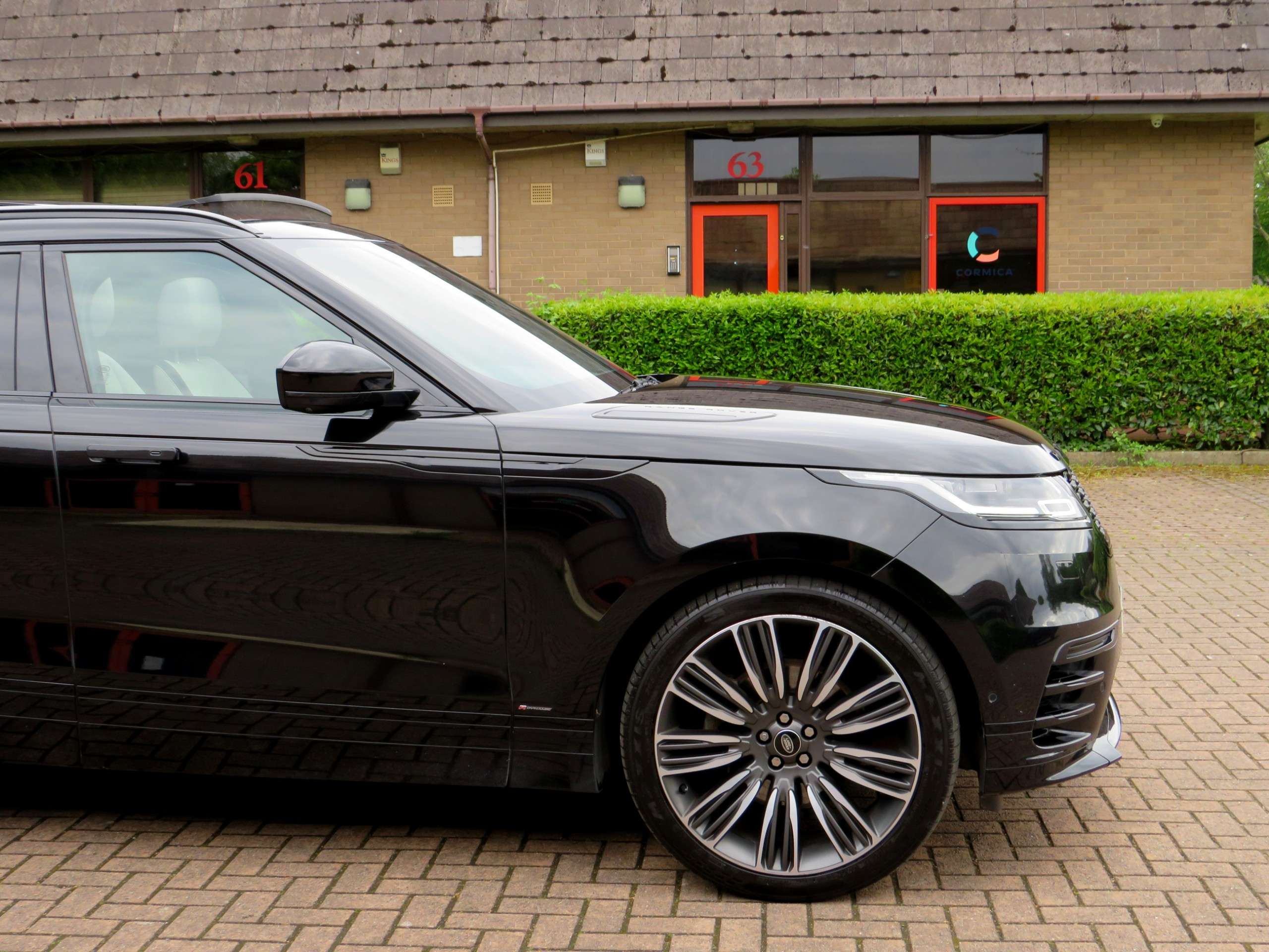 2021 LAND ROVER RANGE ROVER VELAR 2021 LAND ROVER RANGE ROVER VELAR