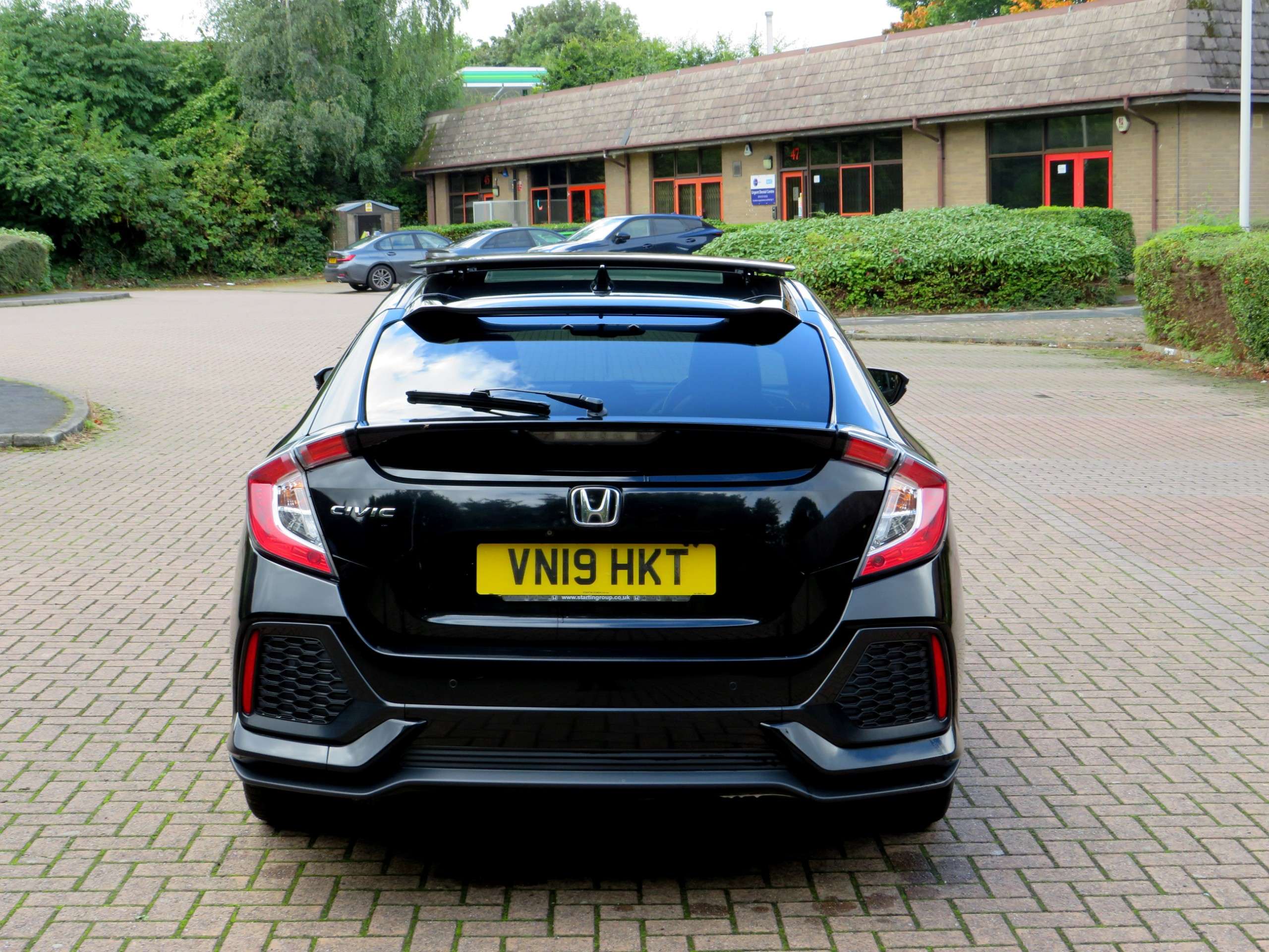 A 2019 HONDA CIVIC 1.6 i-DTEC EX Hatchback 5dr Diesel Auto Euro 6 (s/s) (120 ps) A 2019 HONDA CIVIC 1.6 i-DTEC EX Hatchback 5dr Diesel Auto Euro 6 (s/s) (120 ps)