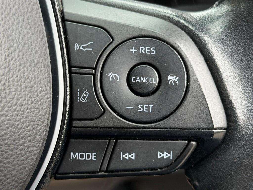 2021 TOYOTA COROLLA 2021 TOYOTA COROLLA