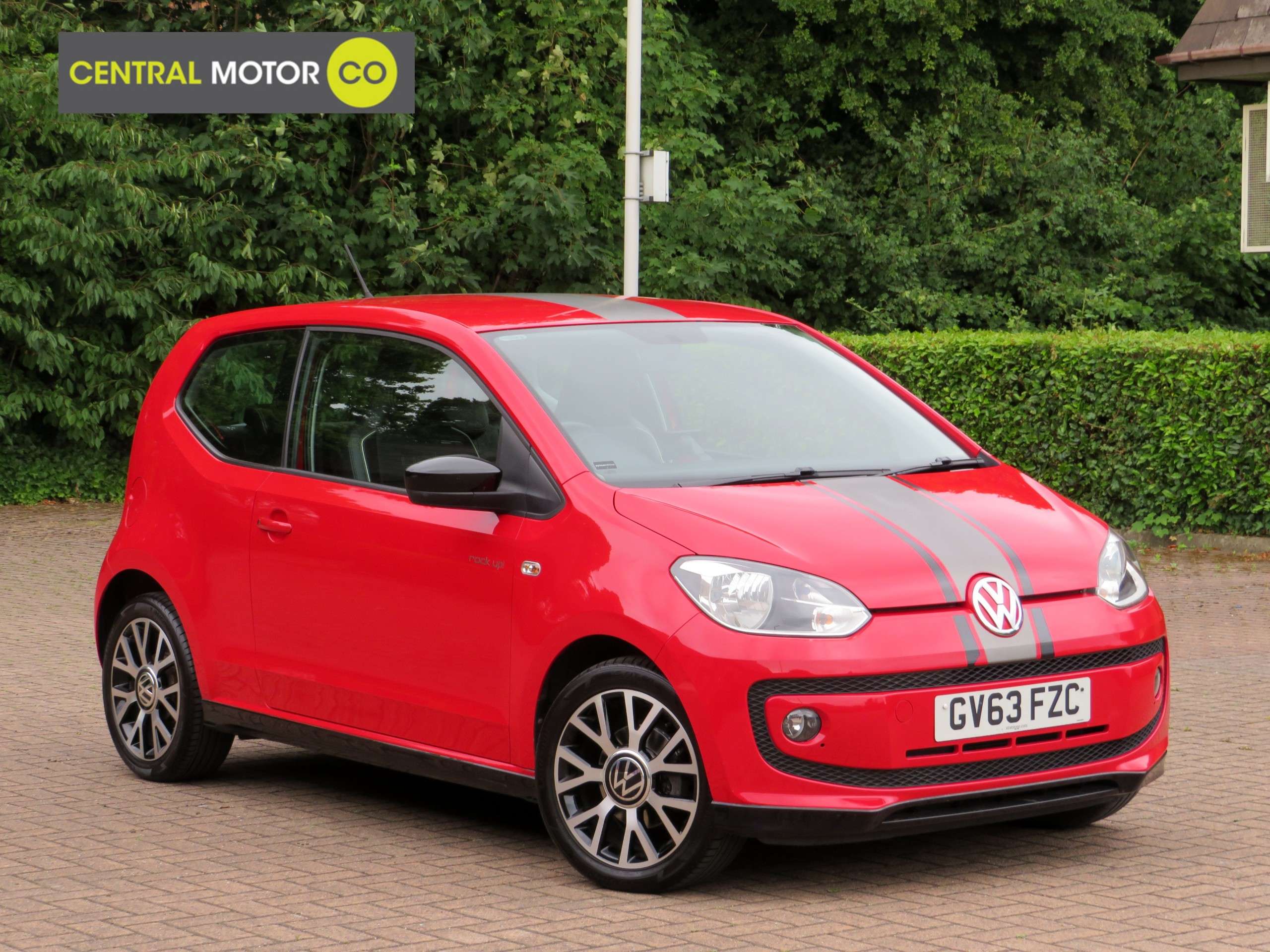 2013 VOLKSWAGEN UP 2013 VOLKSWAGEN UP