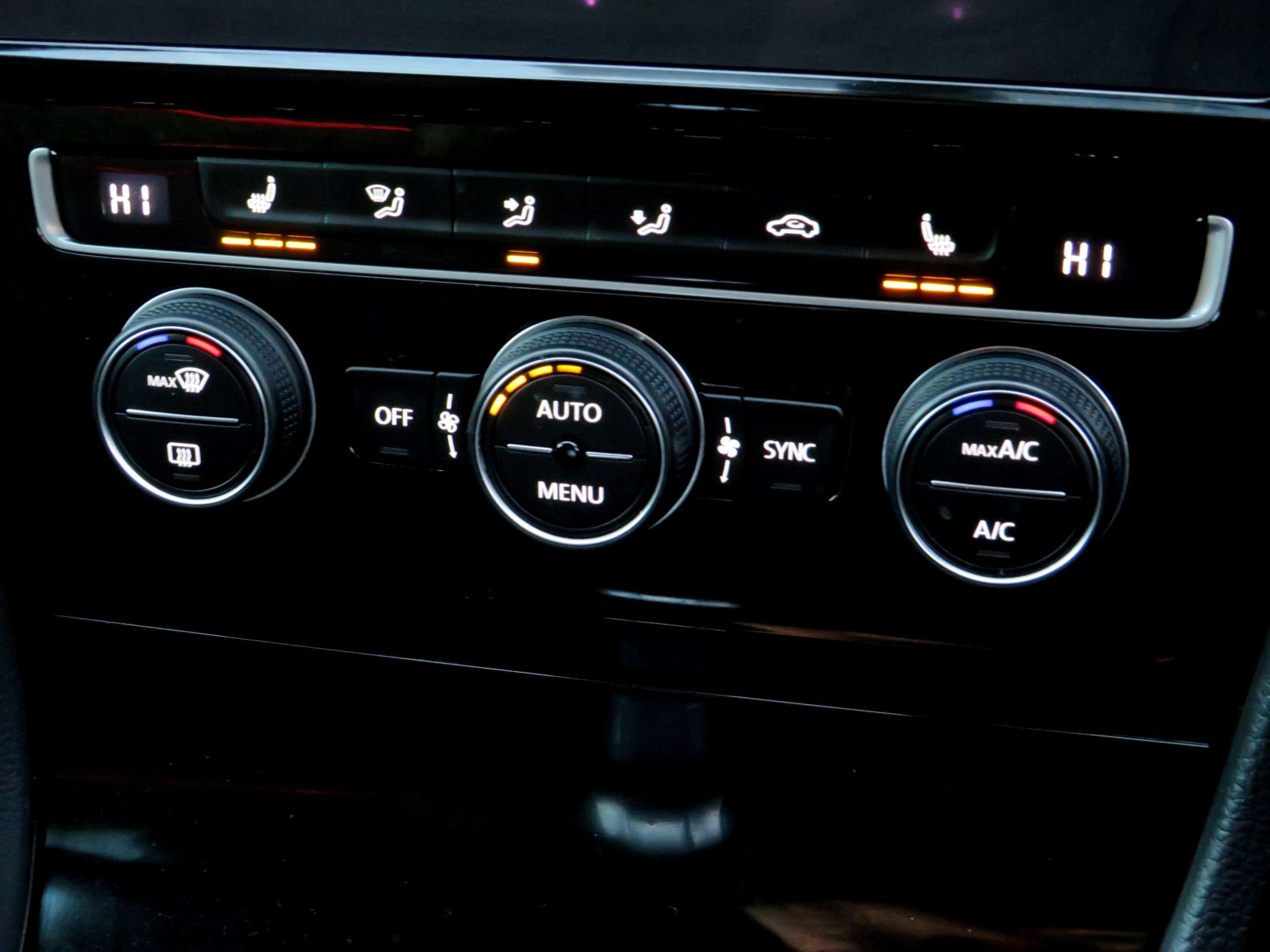 2018 VOLKSWAGEN GOLF 2018 VOLKSWAGEN GOLF