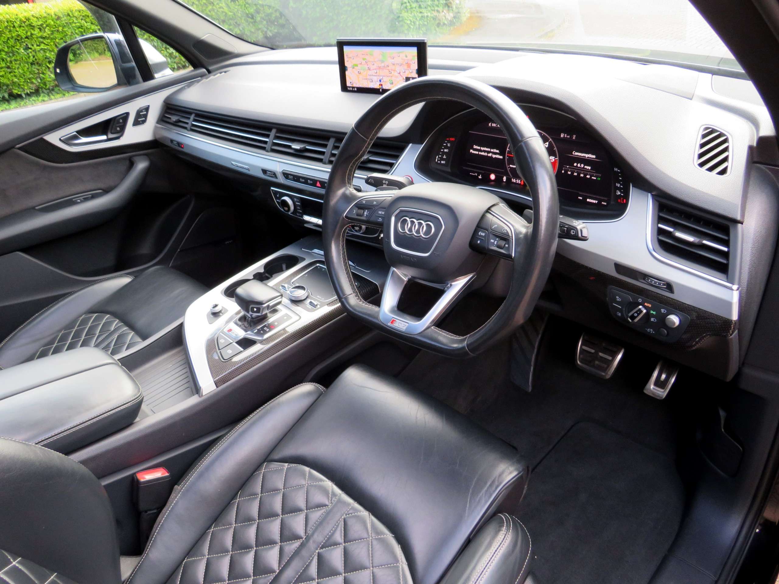 2017 AUDI SQ7 2017 AUDI SQ7