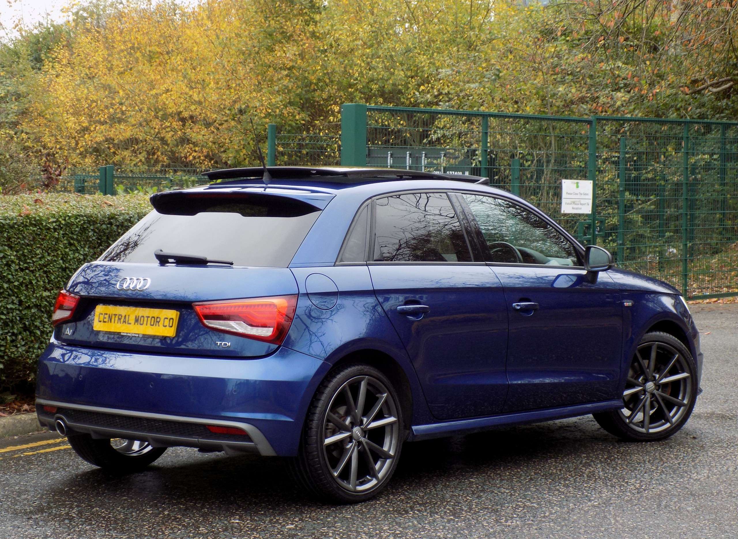 A 2016 AUDI A1 SPORTBACK TDI S LINE 5-Door A 2016 AUDI A1 SPORTBACK TDI S LINE 5-Door