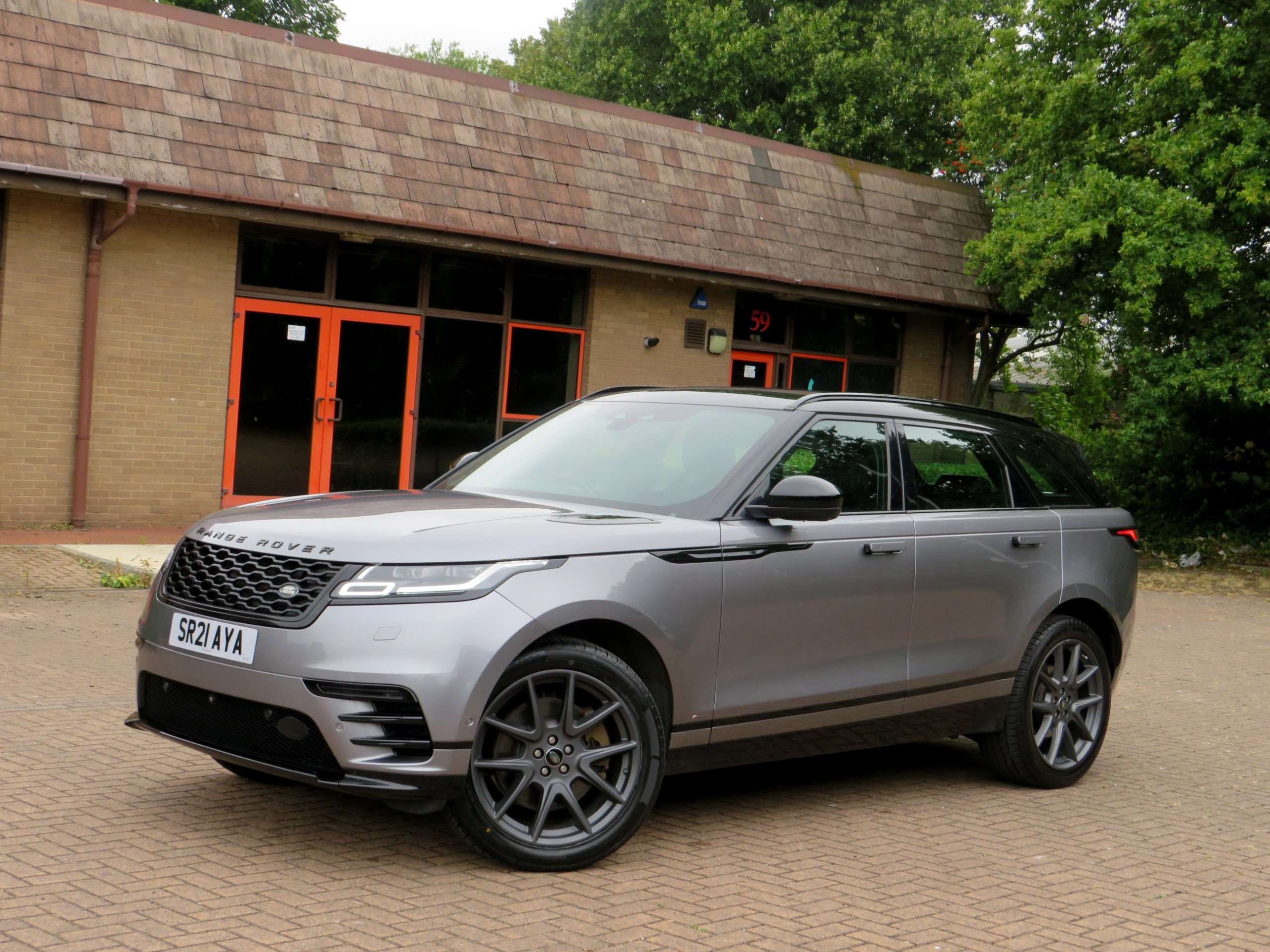 2021 LAND ROVER RANGE ROVER VELAR 2021 LAND ROVER RANGE ROVER VELAR
