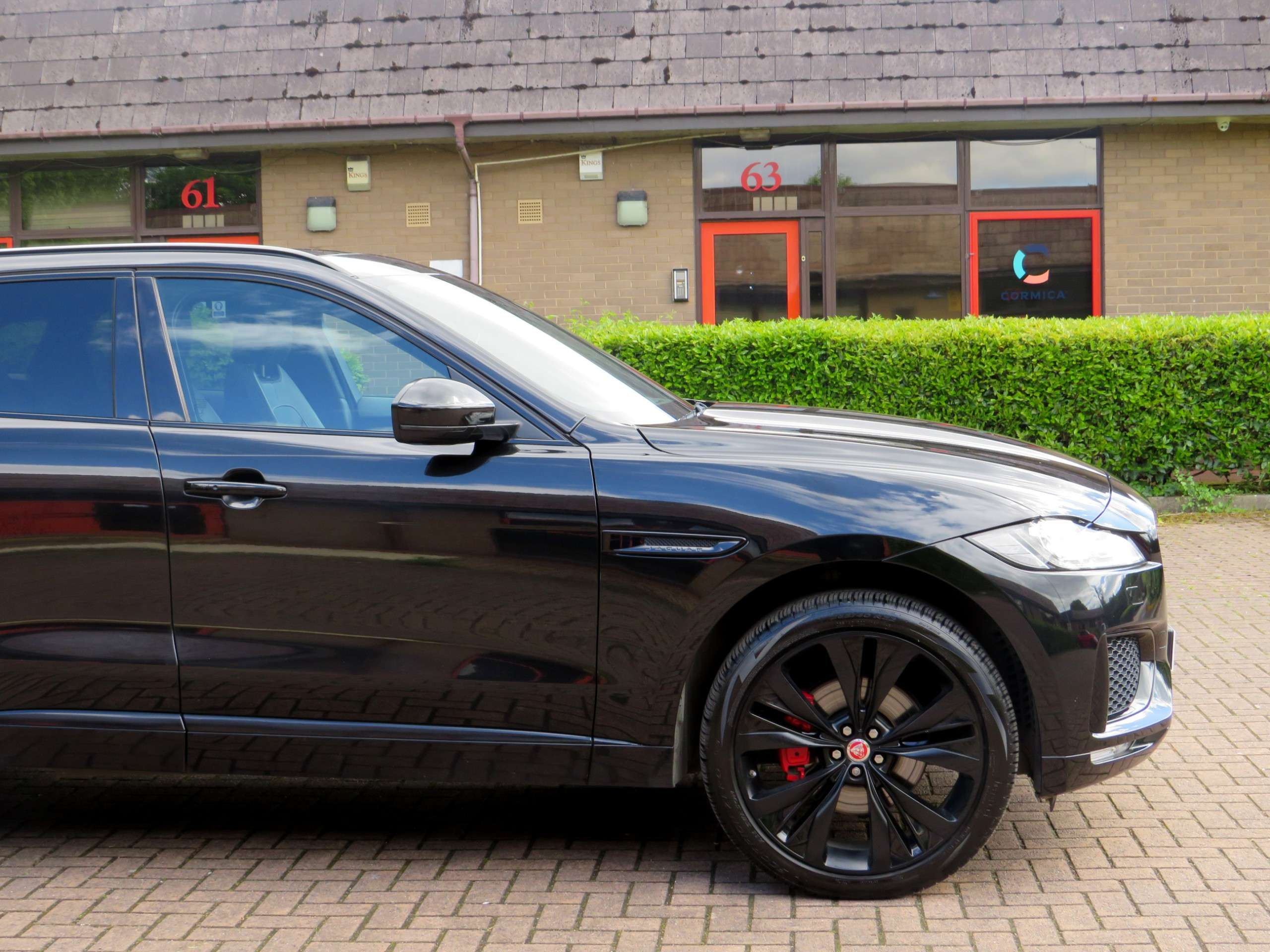 2019 JAGUAR F-PACE 2019 JAGUAR F-PACE