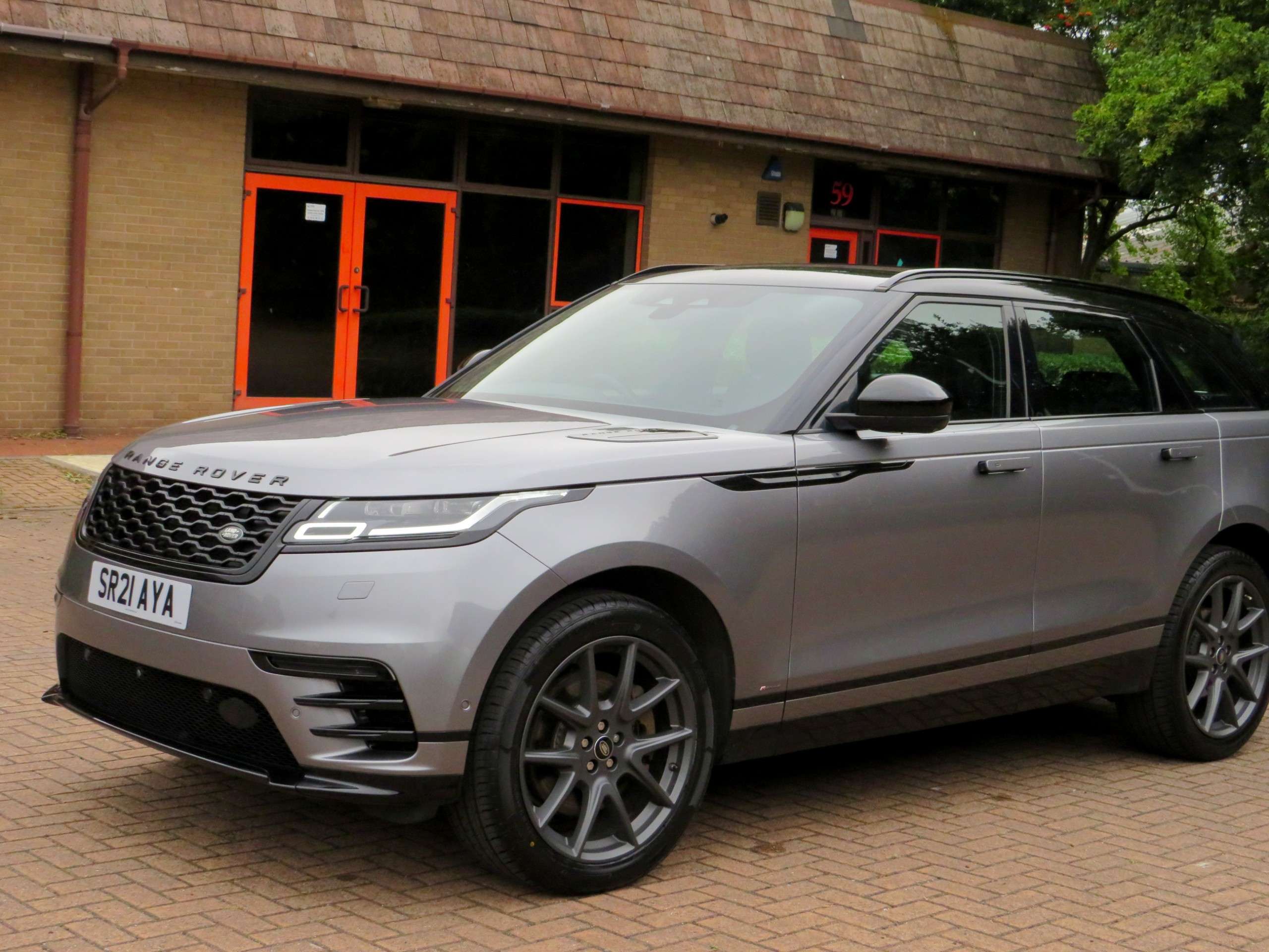 2021 LAND ROVER RANGE ROVER VELAR 2021 LAND ROVER RANGE ROVER VELAR