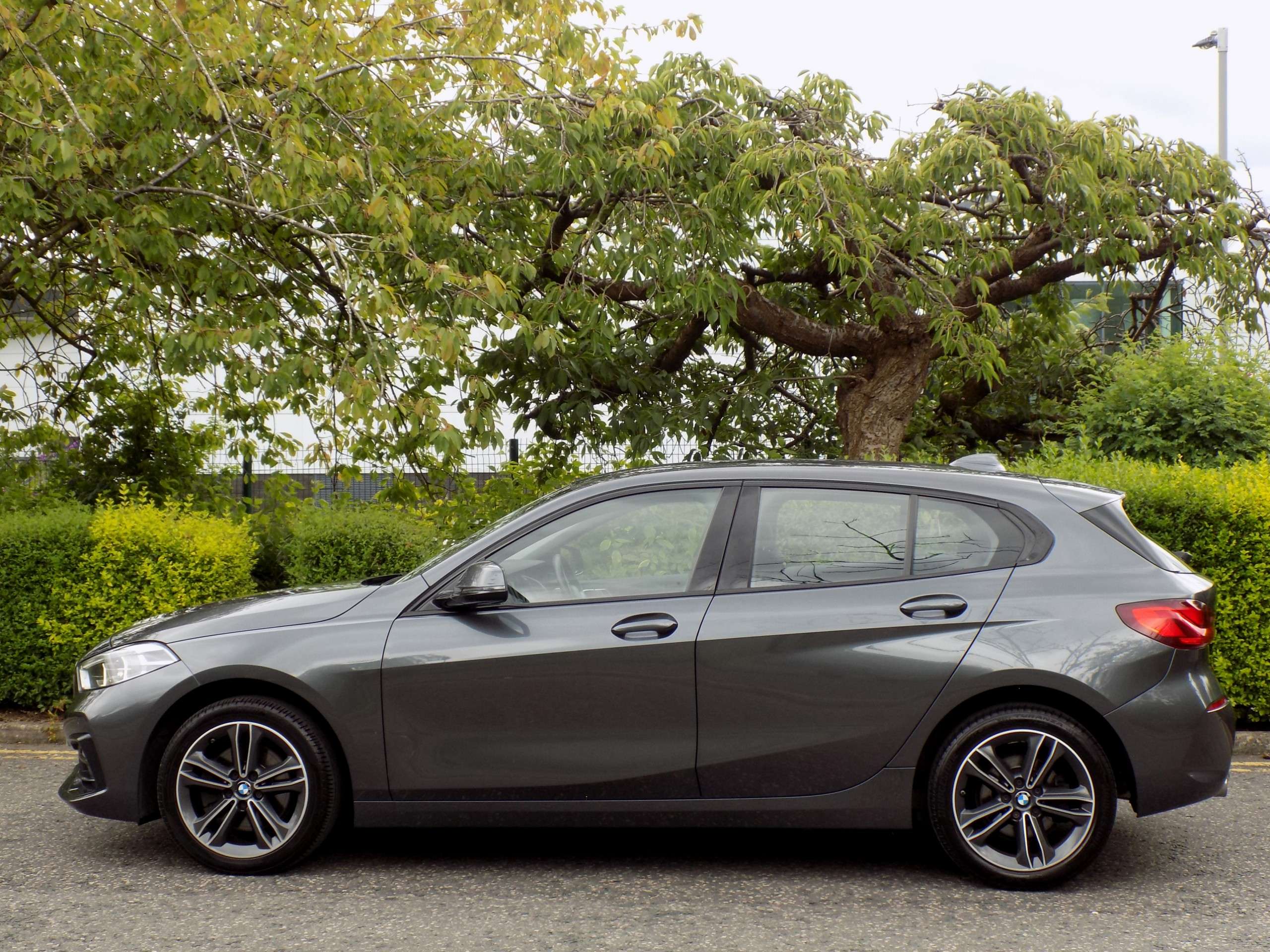 2019 BMW 1 SERIES 2019 BMW 1 SERIES