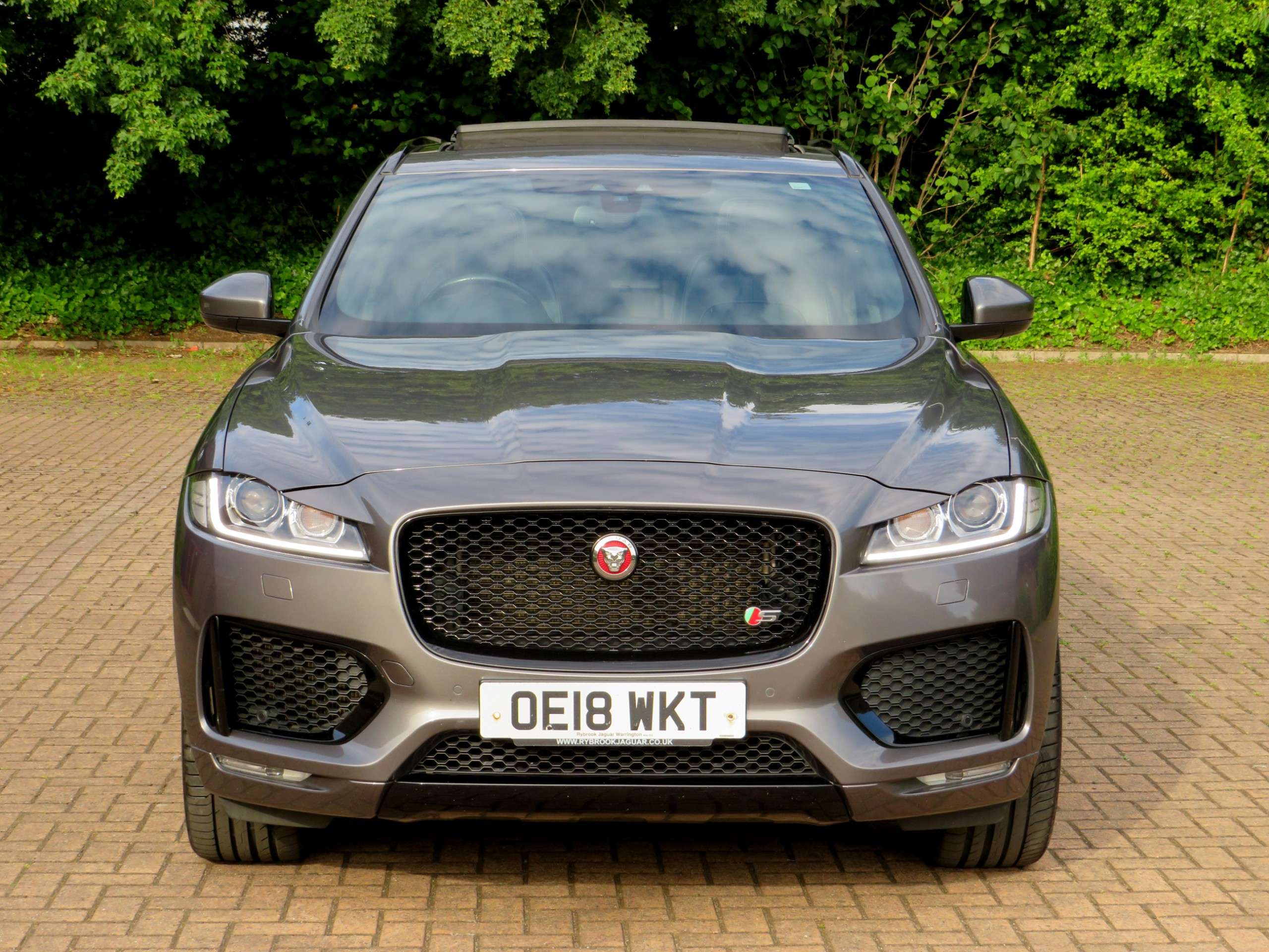 2018 JAGUAR F-PACE 2018 JAGUAR F-PACE