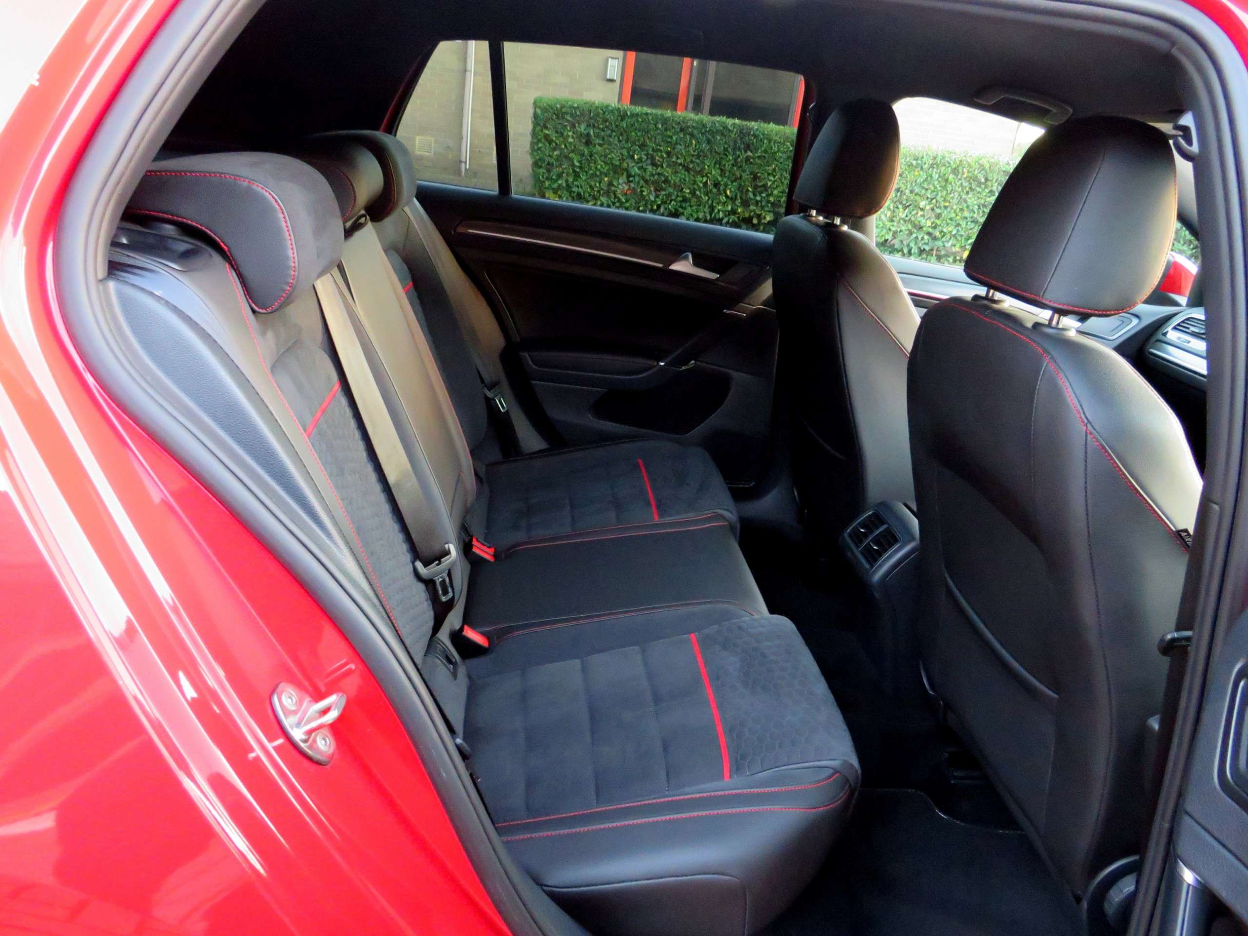 2018 VOLKSWAGEN GOLF 2018 VOLKSWAGEN GOLF