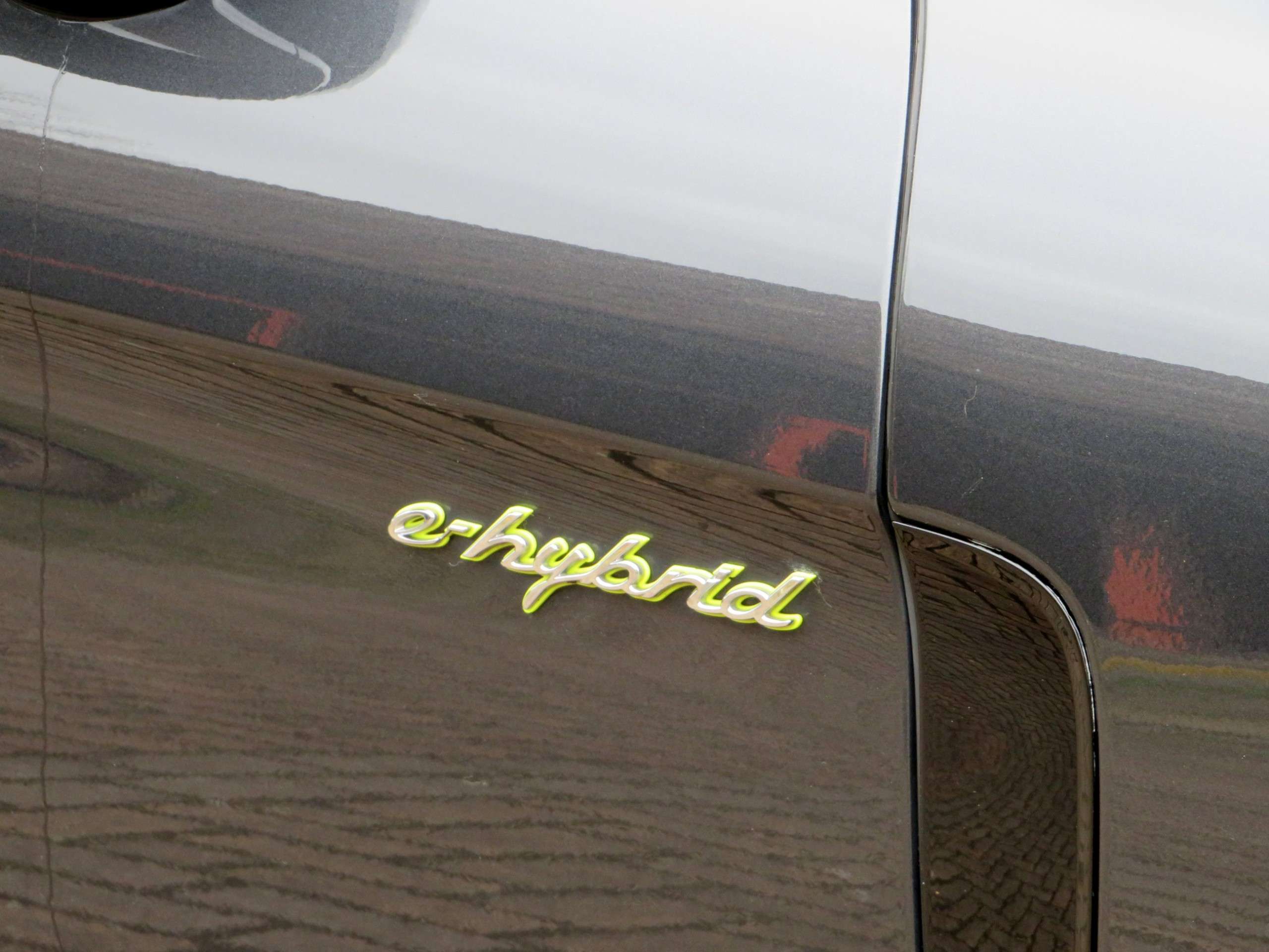 2018 PORSCHE PANAMERA 2018 PORSCHE PANAMERA