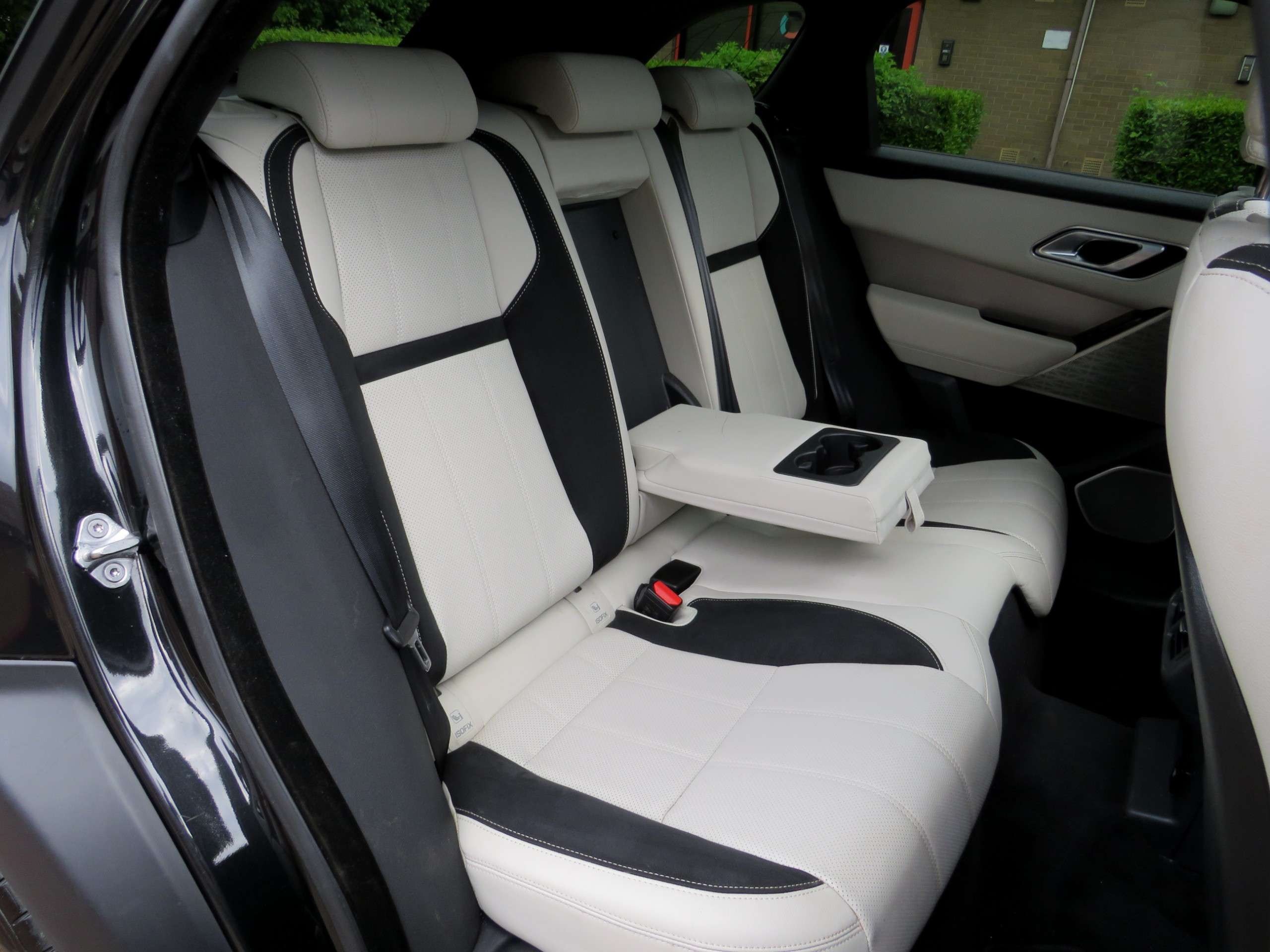 2021 LAND ROVER RANGE ROVER VELAR 2021 LAND ROVER RANGE ROVER VELAR