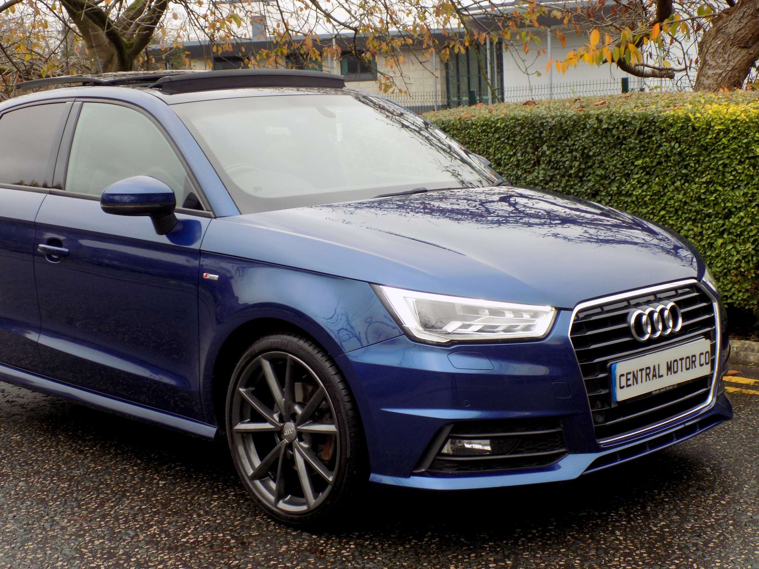 2016 AUDI A1 2016 AUDI A1