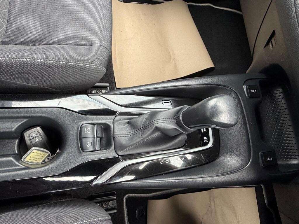 2021 TOYOTA COROLLA 2021 TOYOTA COROLLA