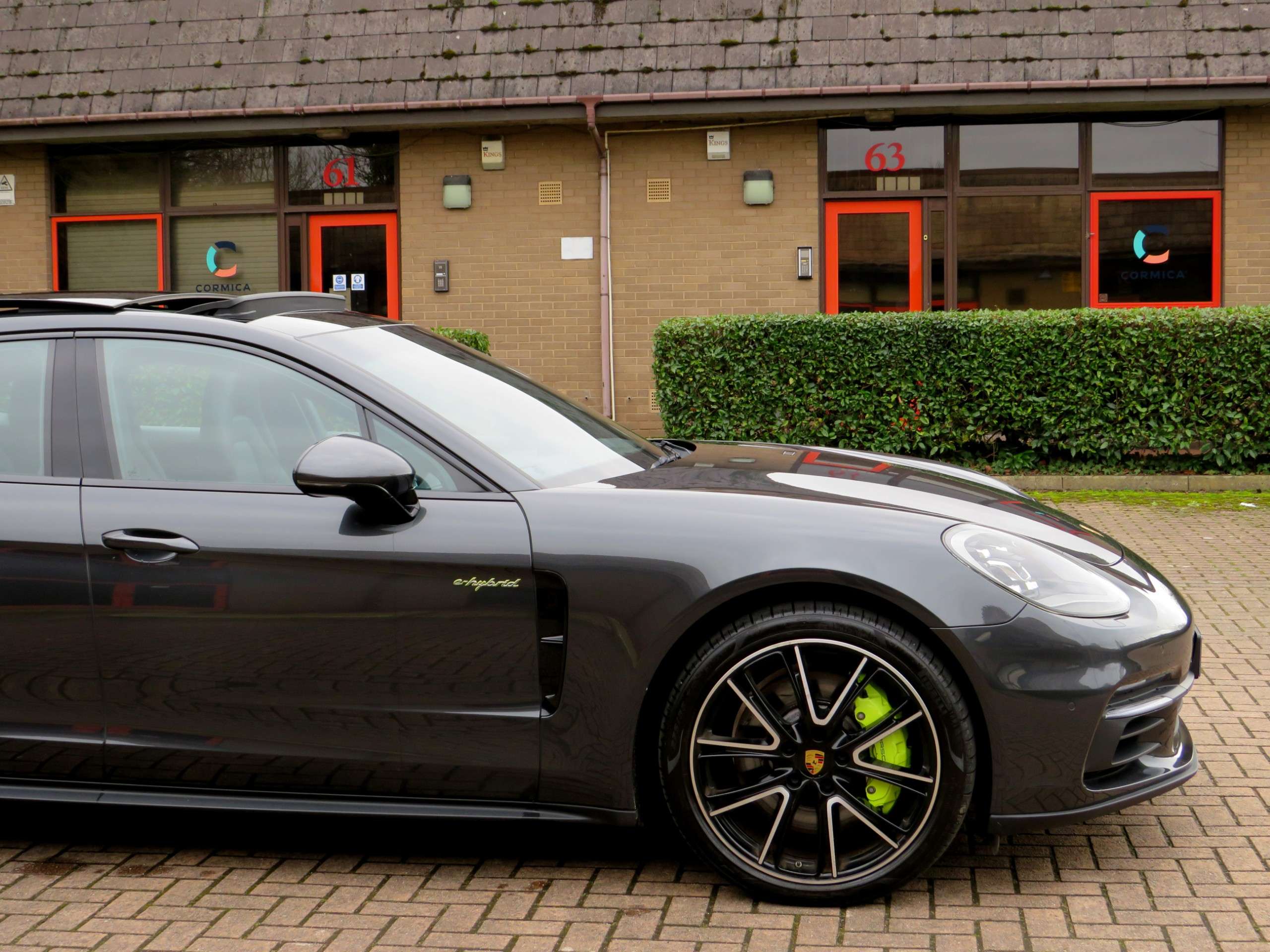 2018 PORSCHE PANAMERA 2018 PORSCHE PANAMERA