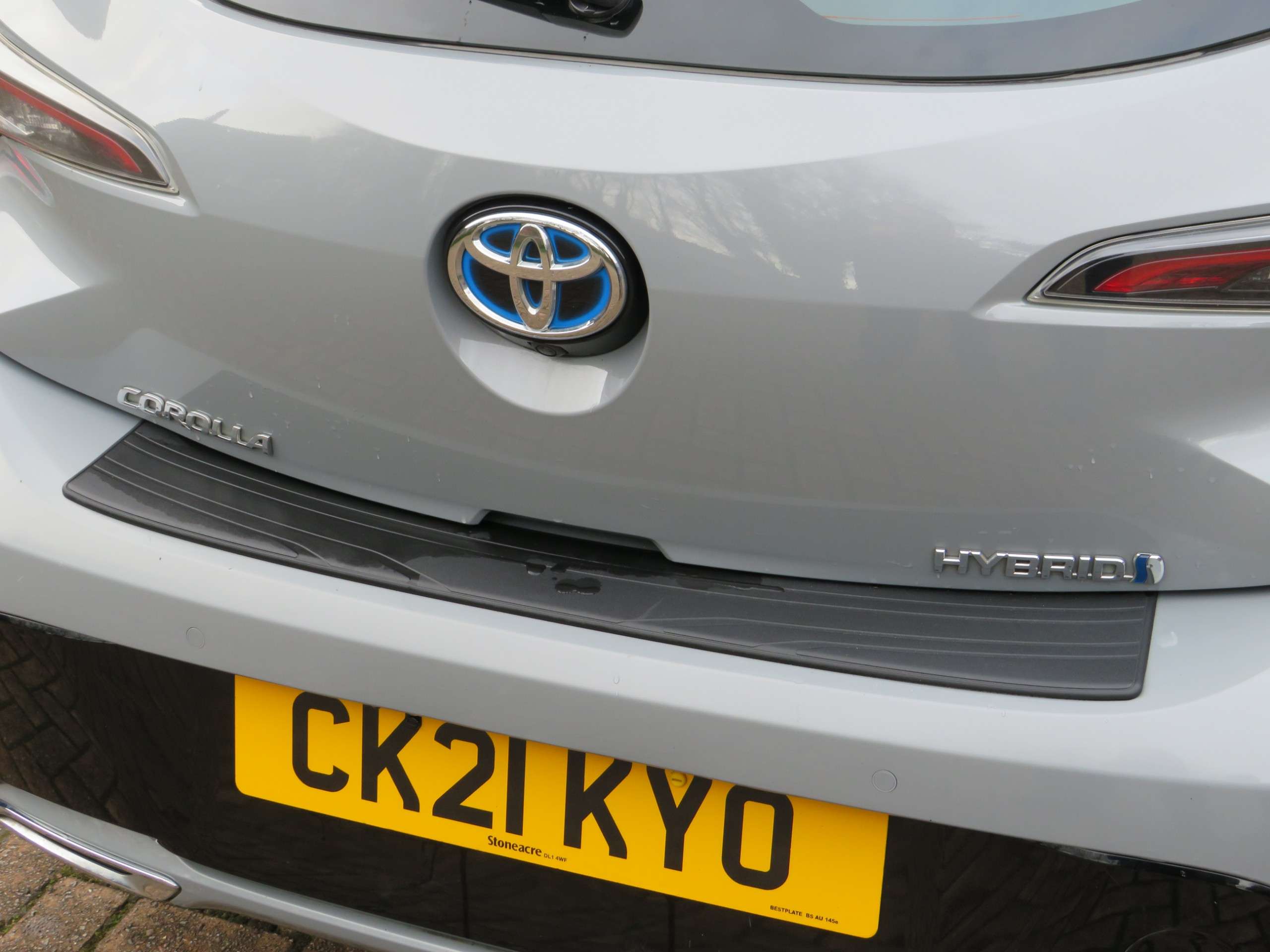 2021 TOYOTA COROLLA 2021 TOYOTA COROLLA