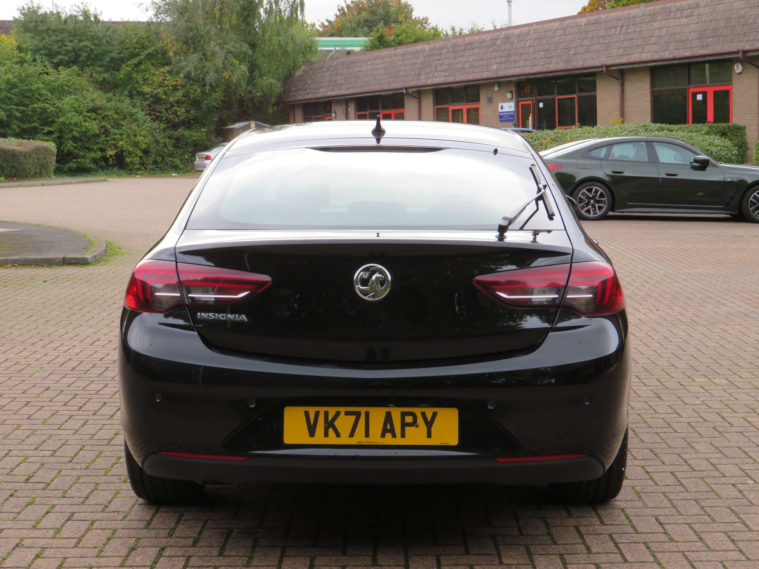 A 2021 VAUXHALL INSIGNIA 1.5 Turbo D SE Edition Grand Sport 5dr Diesel Manual Euro 6 (s/s) (122 ps) A 2021 VAUXHALL INSIGNIA 1.5 Turbo D SE Edition Grand Sport 5dr Diesel Manual Euro 6 (s/s) (122 ps)